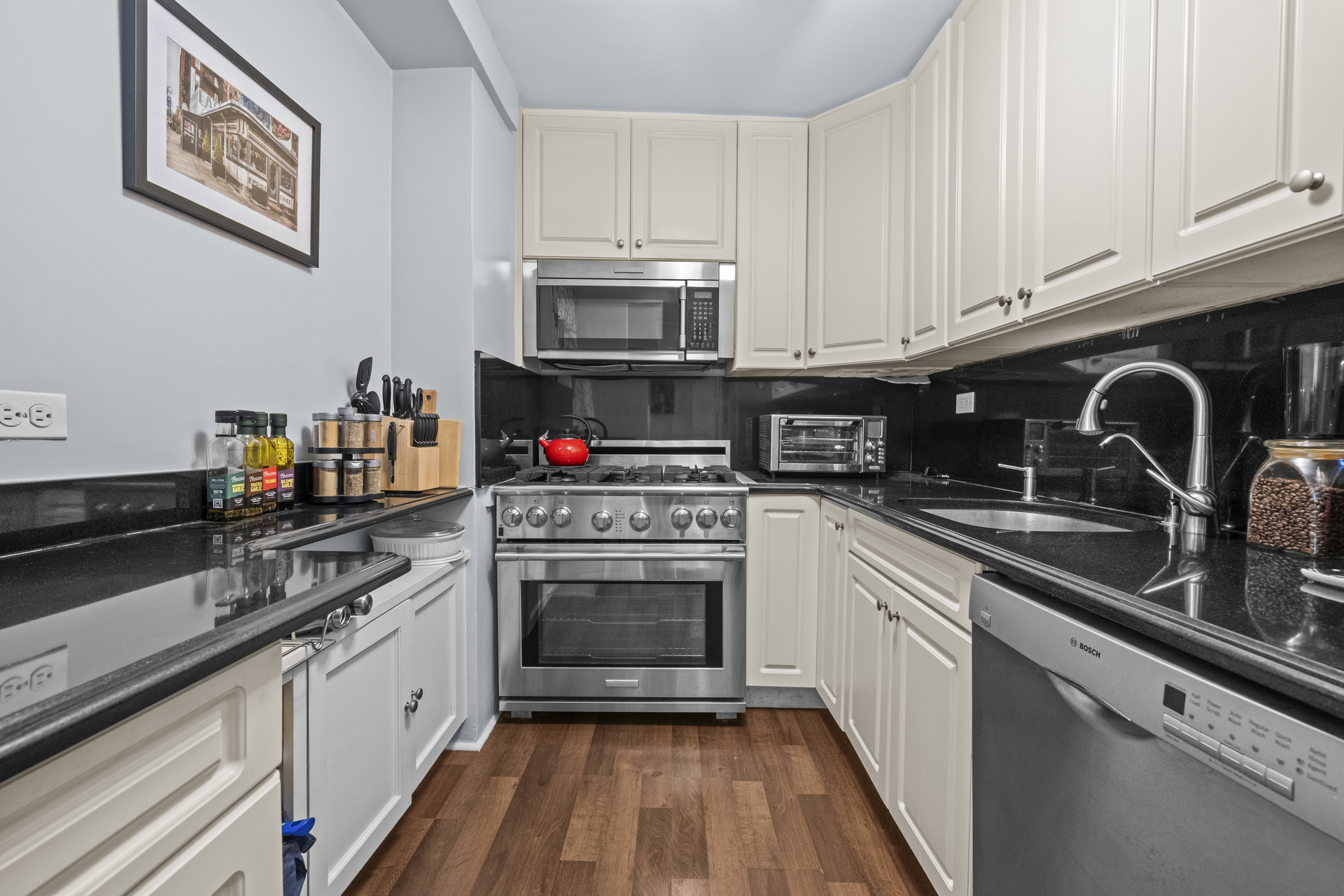 2575 Palisade Avenue 2C Spuyten Duyvil Bronx NY 10463