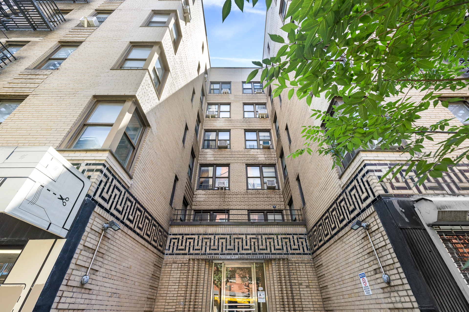 20 Clinton Street 1F Lower East Side New York NY 10002