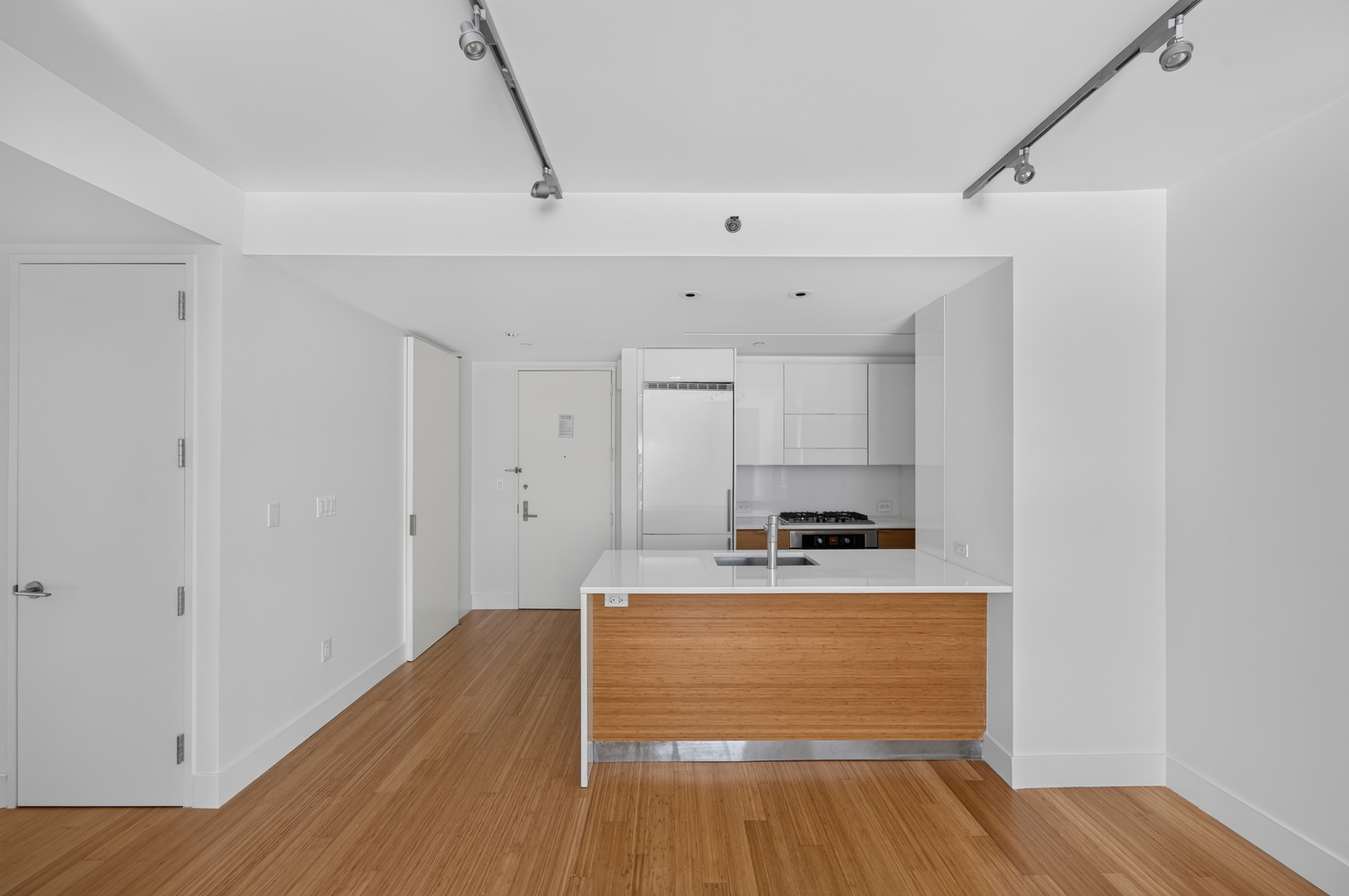 303 East 33rd Street 3G Kips Bay New York NY 10016
