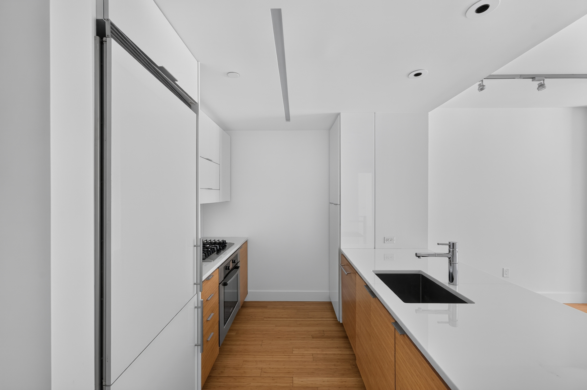 303 East 33rd Street 3G Kips Bay New York NY 10016
