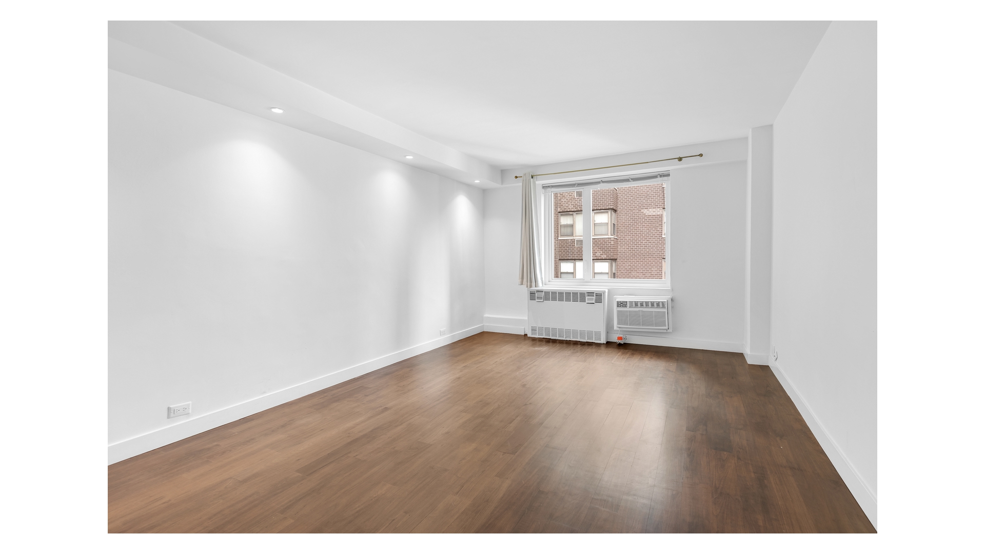 411 East 53rd Street 14B Sutton Place New York NY 10022