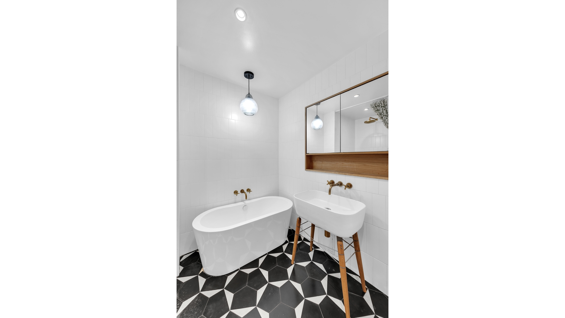 411 East 53rd Street 14B Sutton Place New York NY 10022