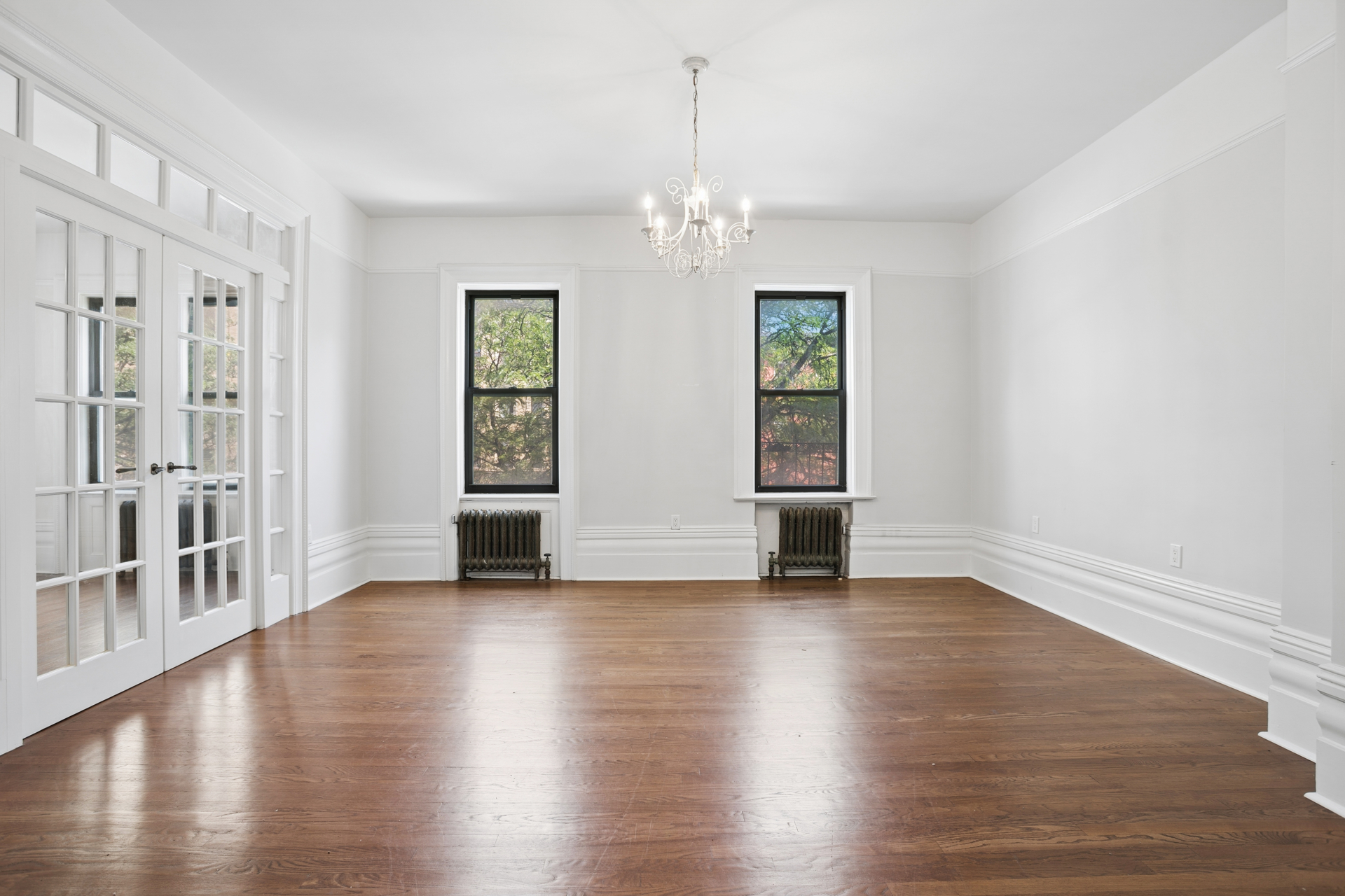 193 Second Avenue 6 E. Greenwich Village New York NY 10003