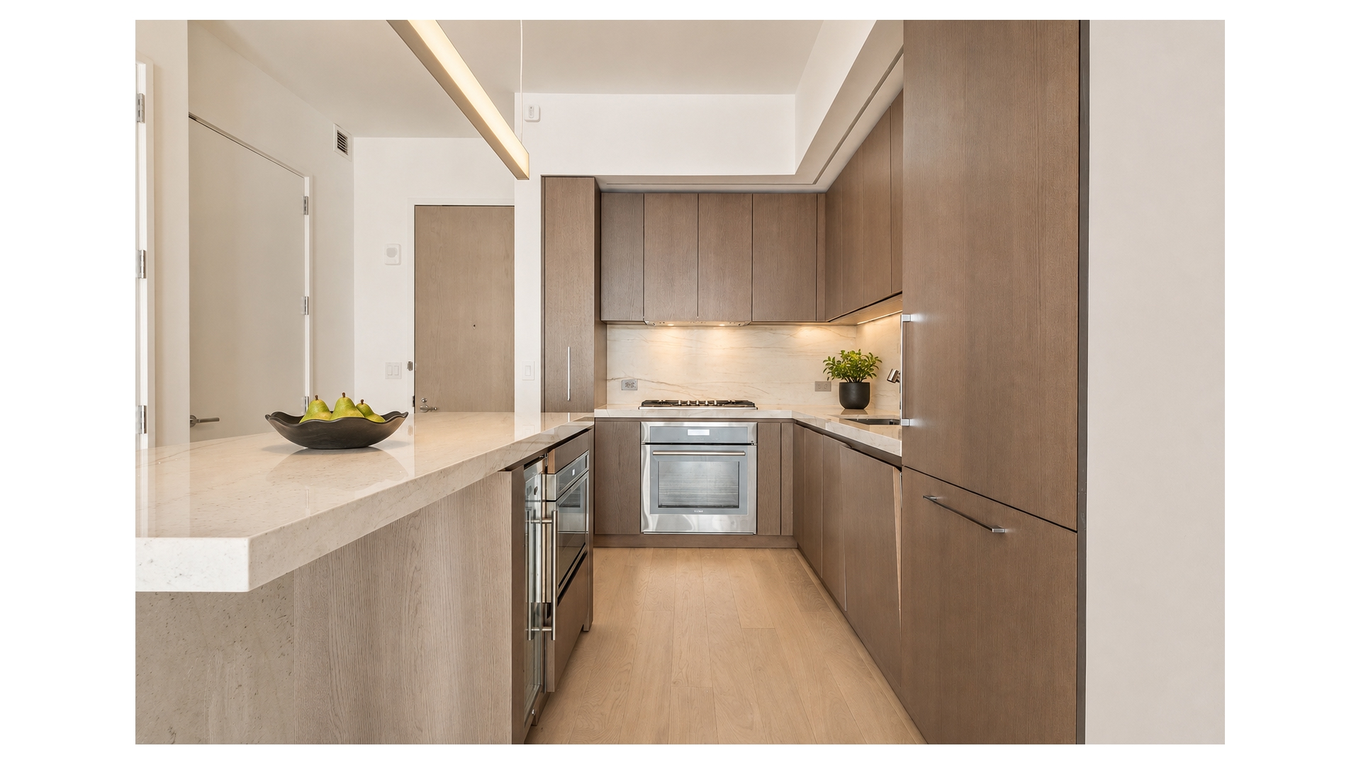 77 Charlton Street S12D Soho New York NY 10014