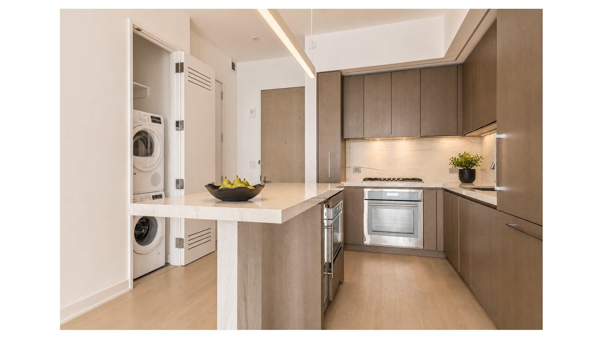 77 Charlton Street S12D Soho New York NY 10014