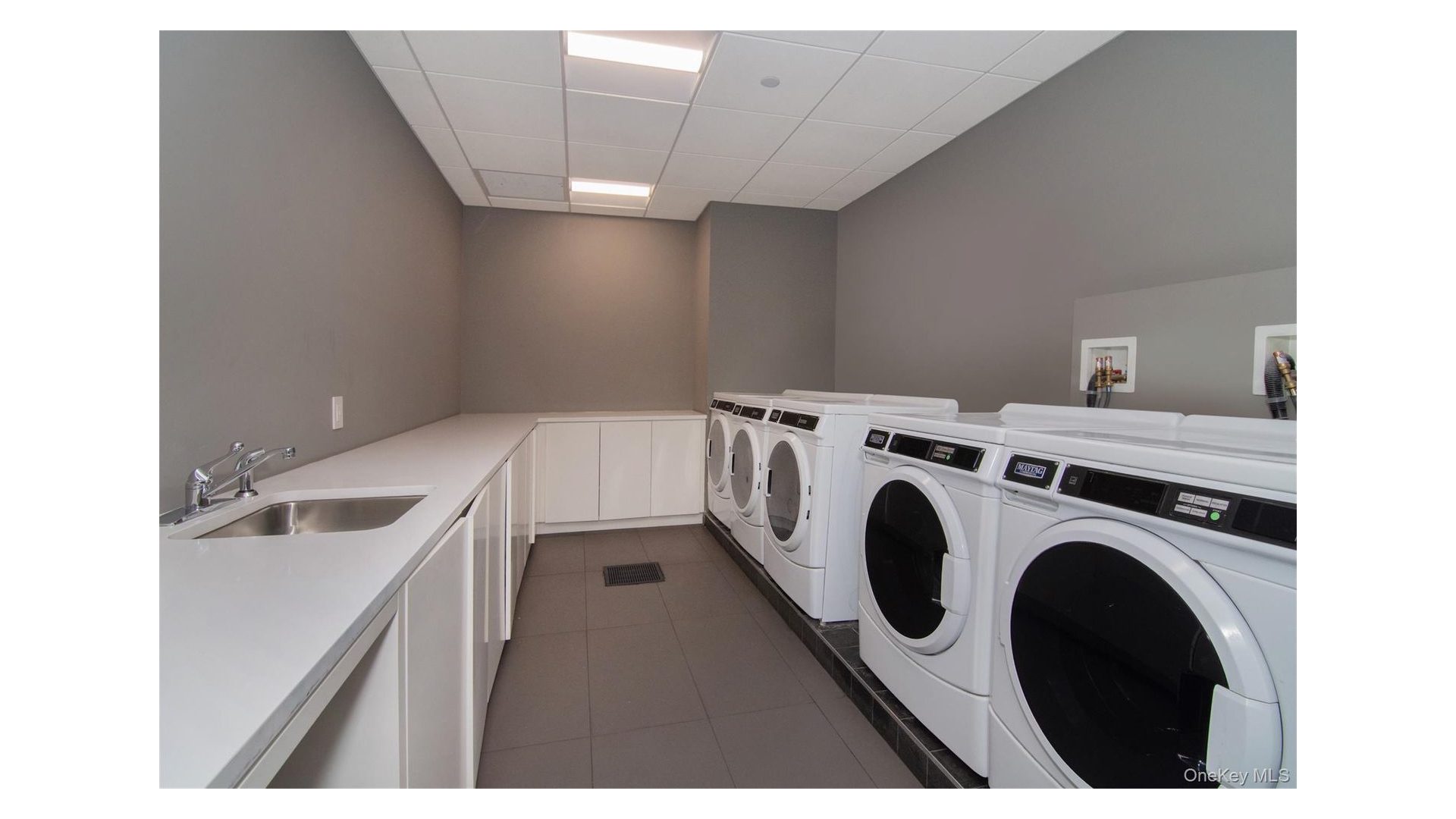 77 Charlton Street S12D Soho New York NY 10014