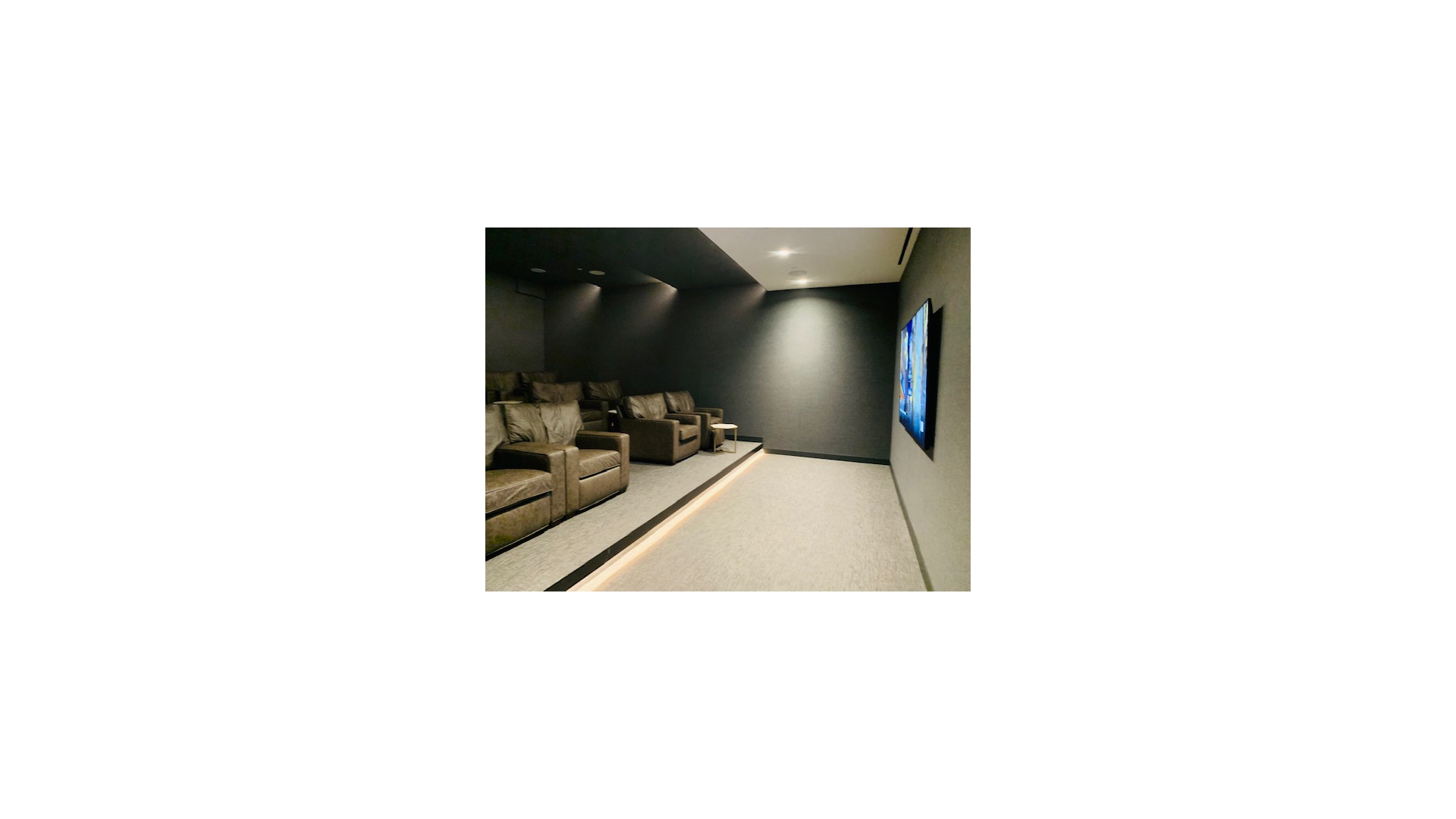 77 Charlton Street S12D Soho New York NY 10014