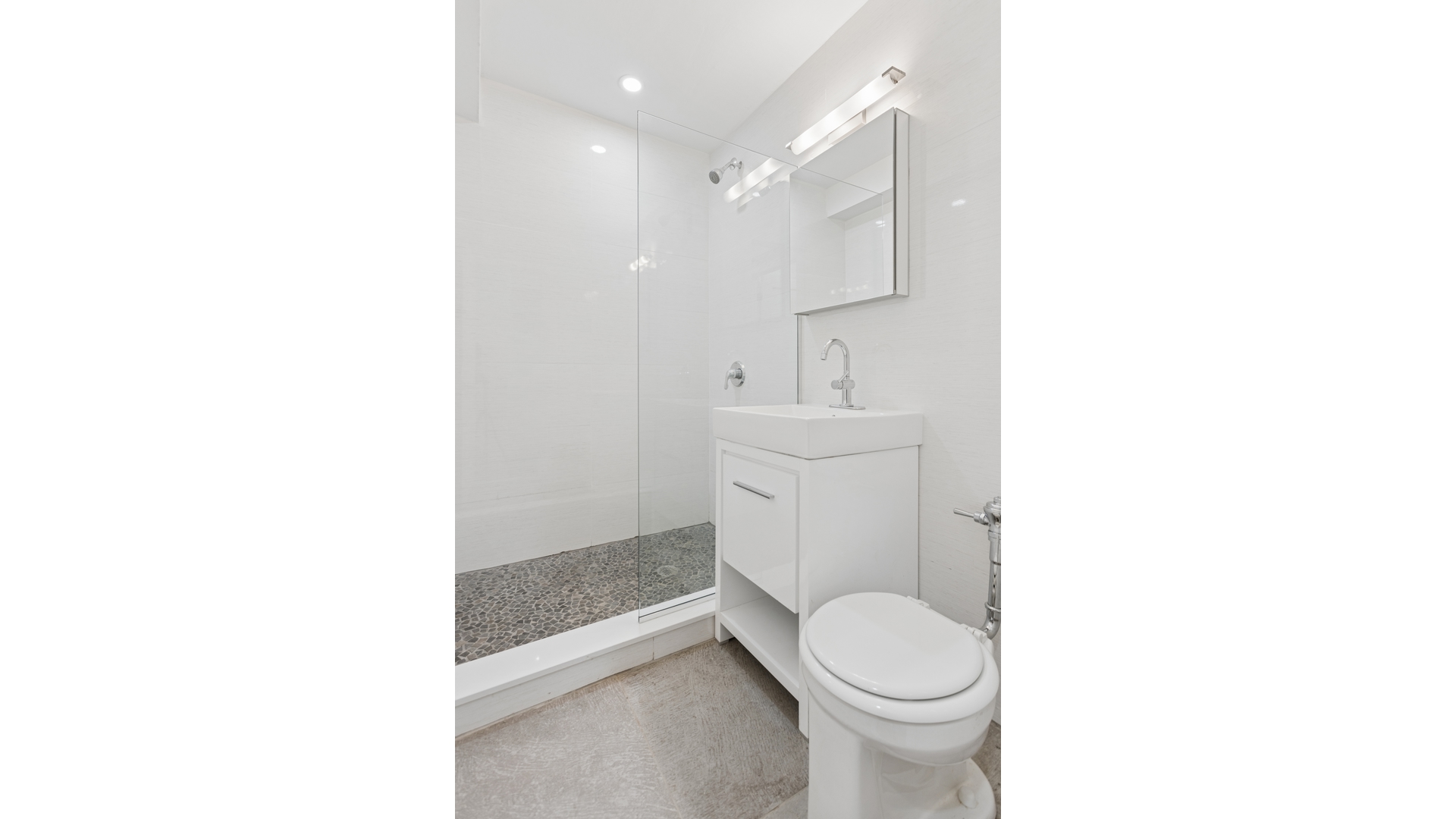 45 Overlook Terrace 3G Hudson Heights New York NY 10033