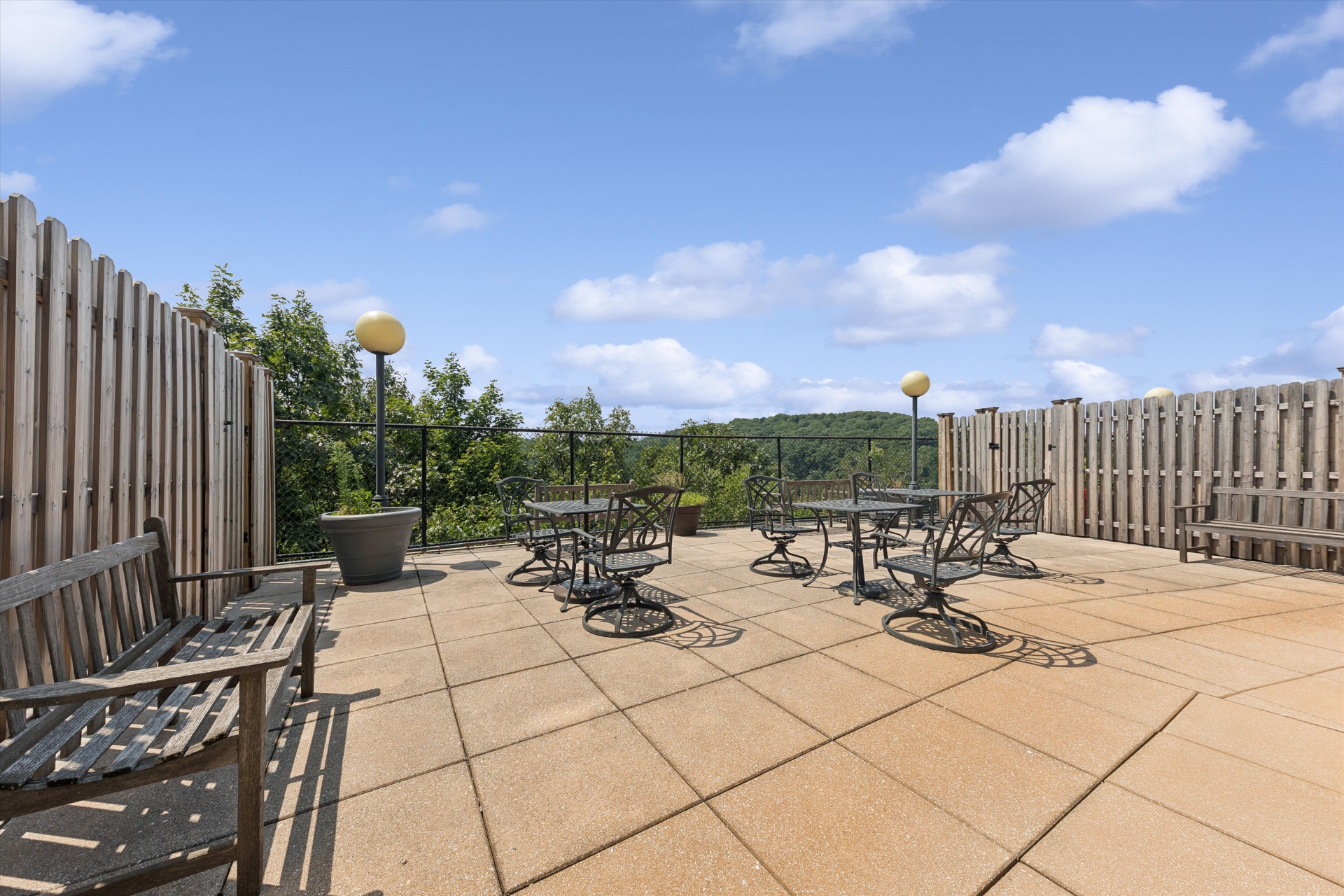 2400 Johnson Avenue 2D Riverdale Bronx NY 10463