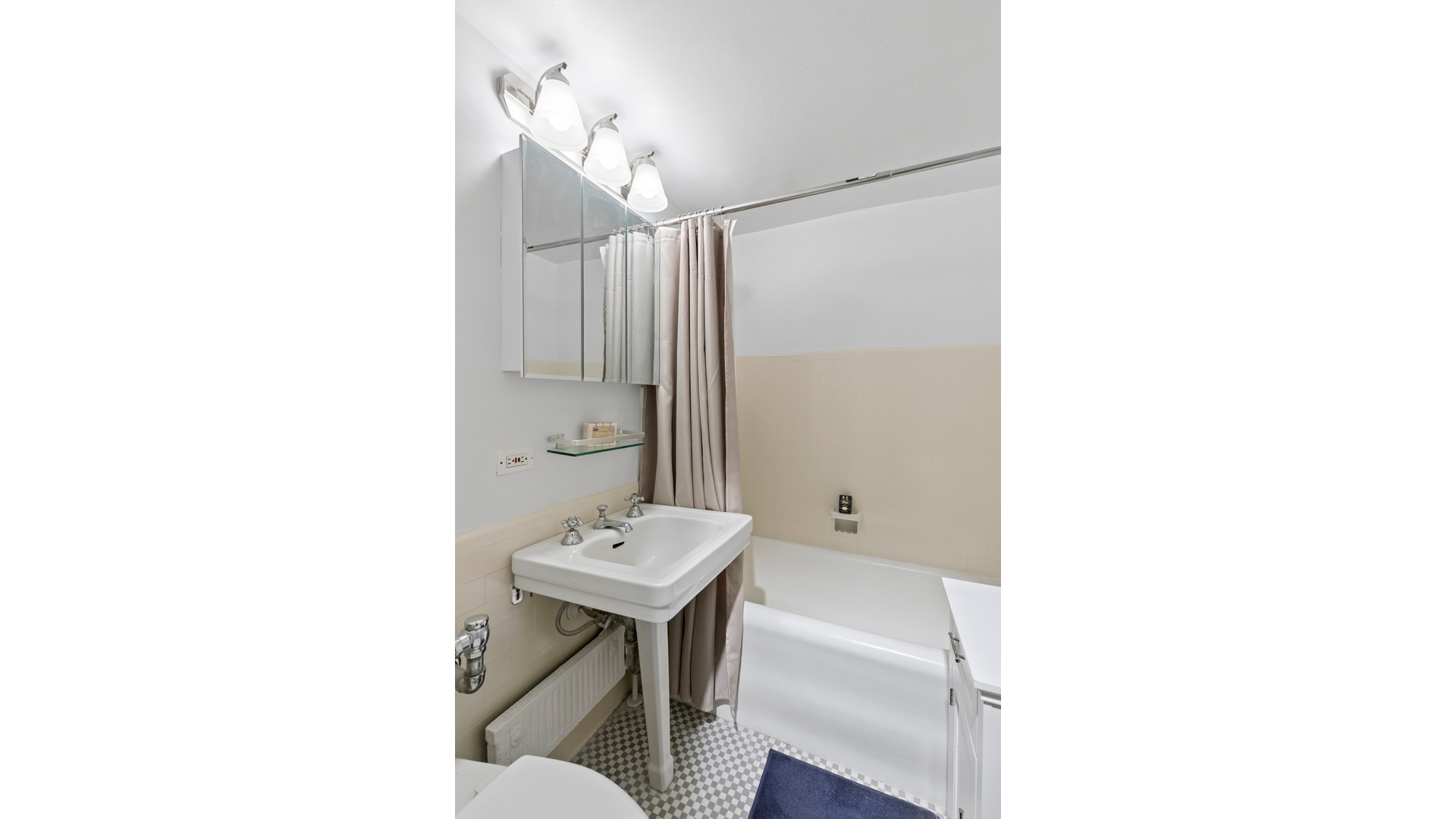 320 East 42nd Street 817 Tudor City New York NY 10017