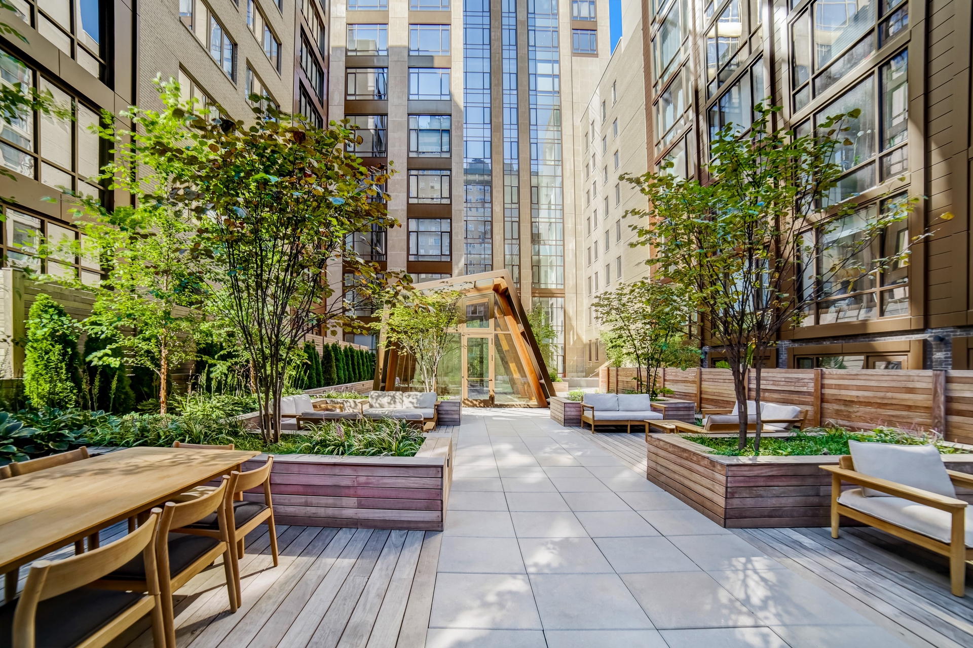230 East 20th Street 45 Gramercy Park New York NY 10003
