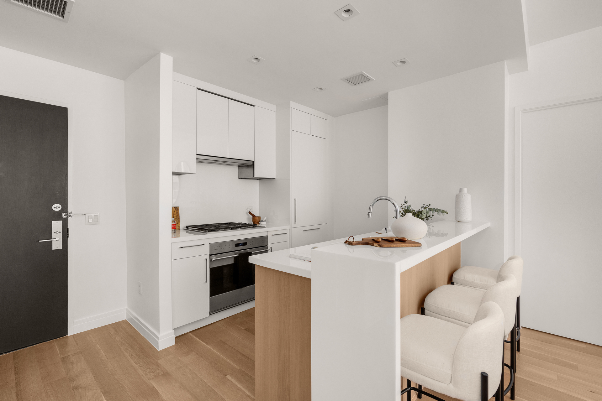 230 East 20th Street 45 Gramercy Park New York NY 10003