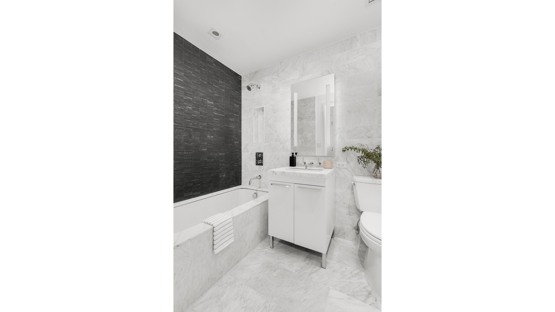 230 East 20th Street 45 Gramercy Park New York NY 10003