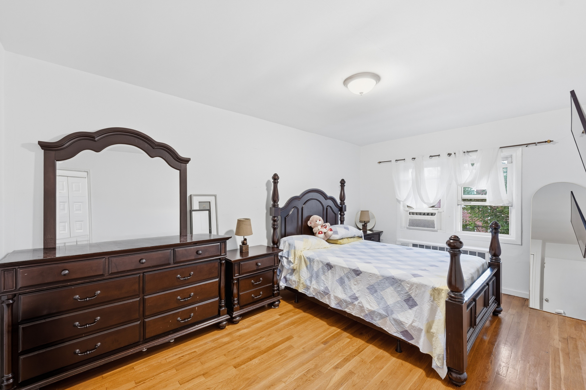 1445 East 100th Street Canarsie Brooklyn NY 11236