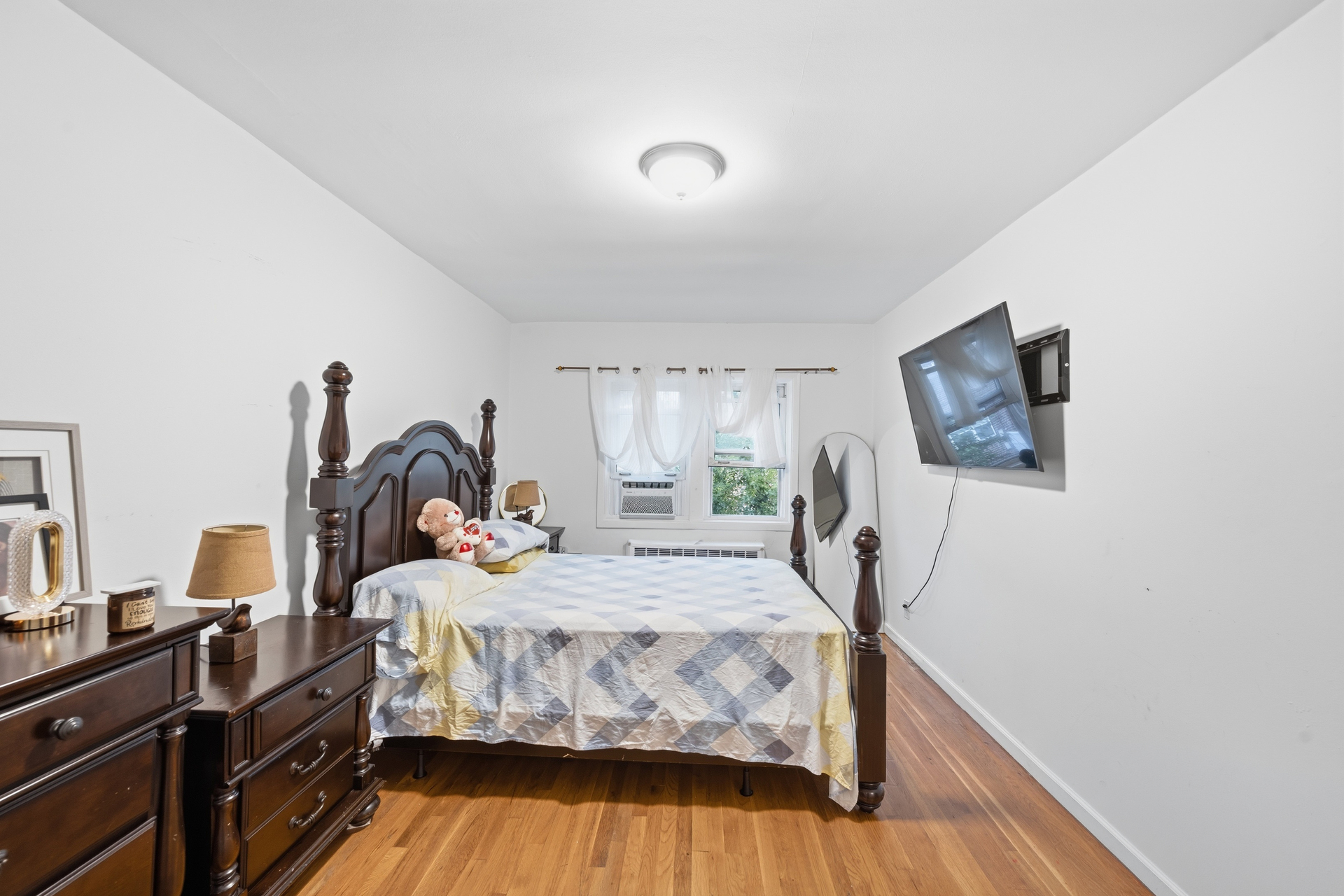 1445 East 100th Street Canarsie Brooklyn NY 11236