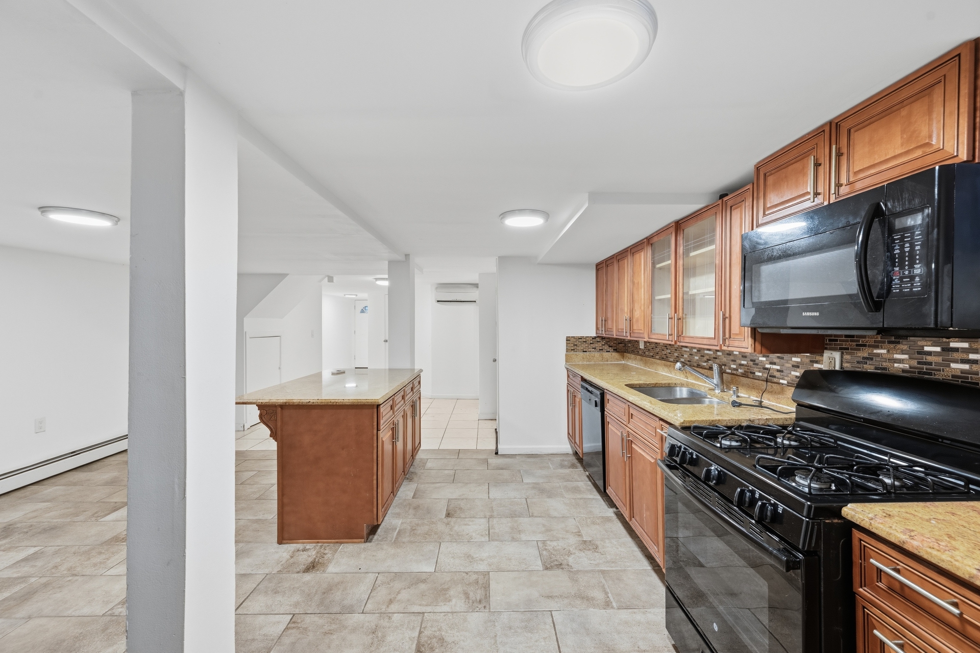 1445 East 100th Street Canarsie Brooklyn NY 11236
