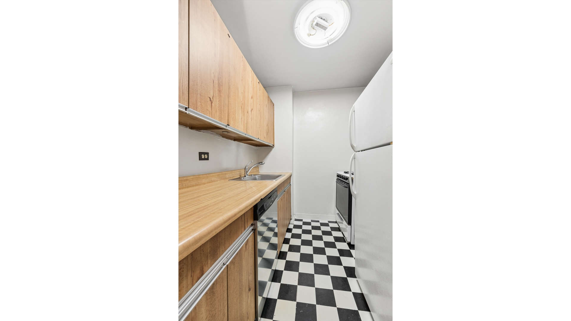 333 East 14th Street 4D Gramercy Park New York NY 10003