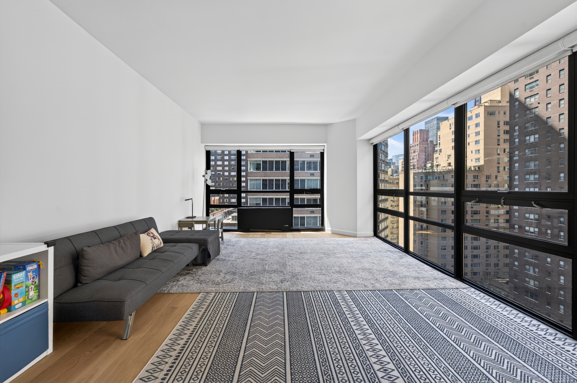 415 East 54th Street 10C Sutton Place New York NY 10022