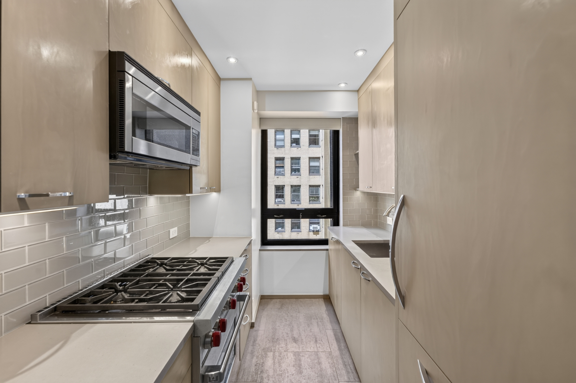 415 East 54th Street 10C Sutton Place New York NY 10022