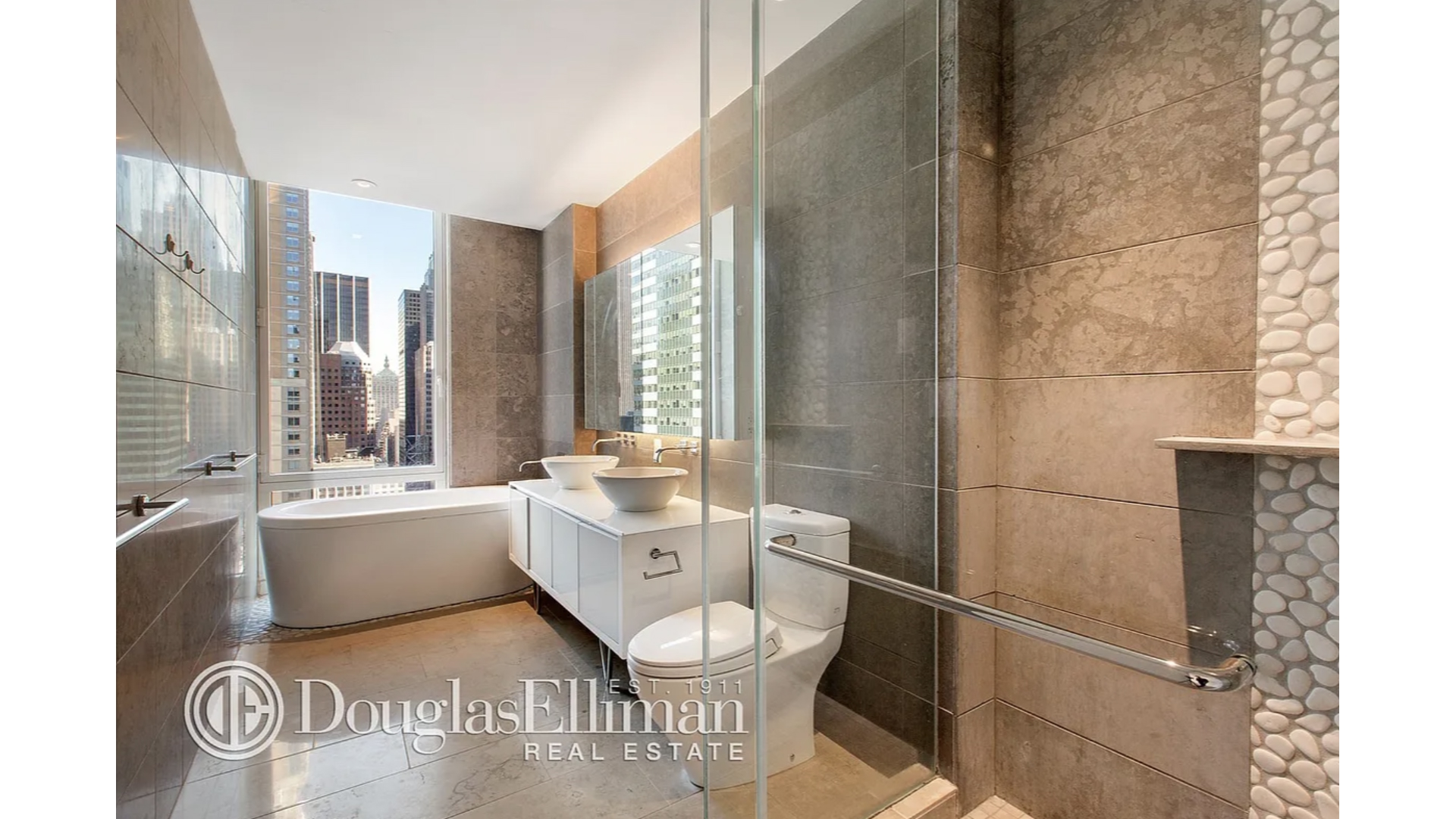 247 West 46th Street 2705 Midtown West New York NY 10036