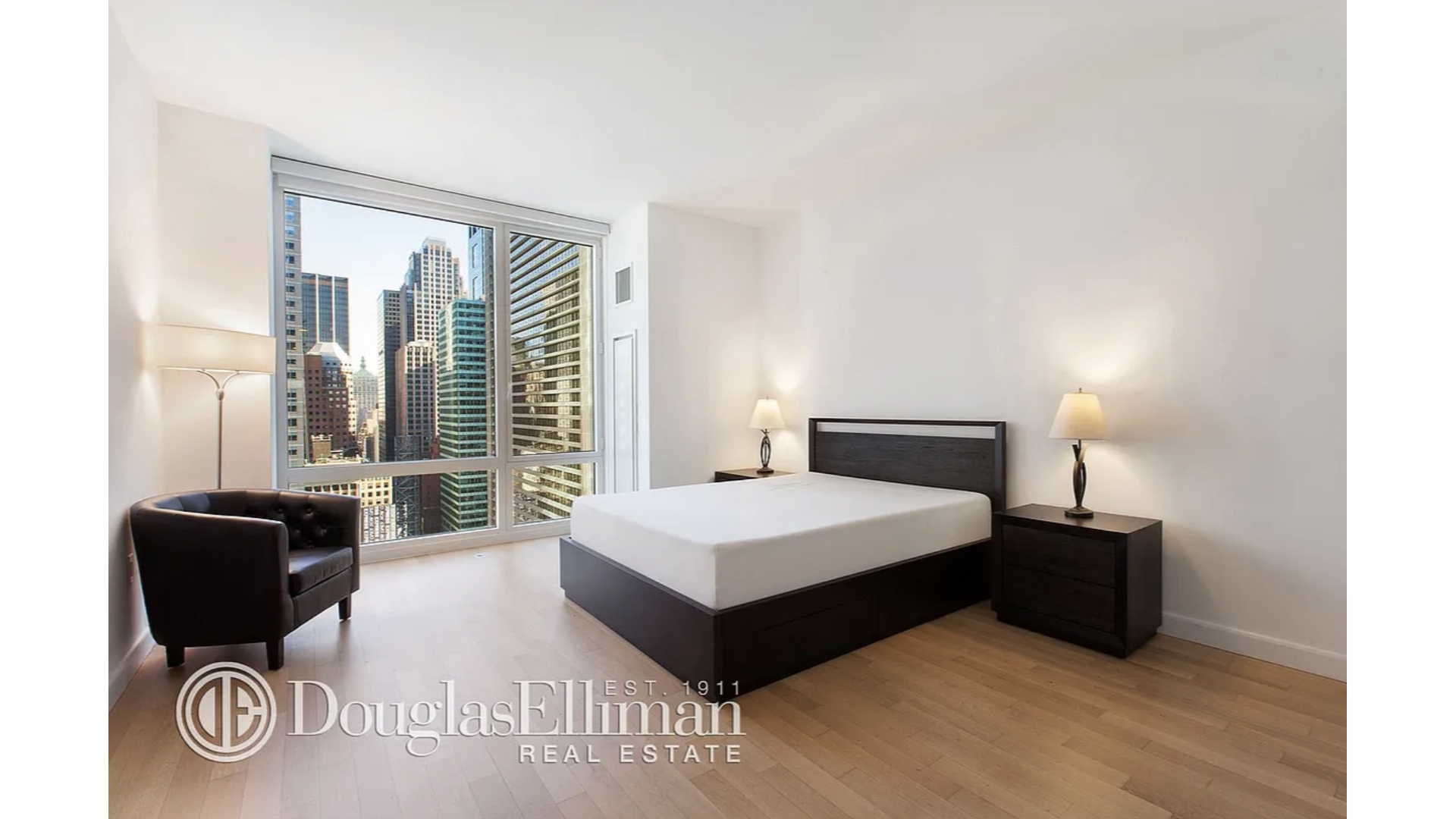 247 West 46th Street 2705 Midtown West New York NY 10036