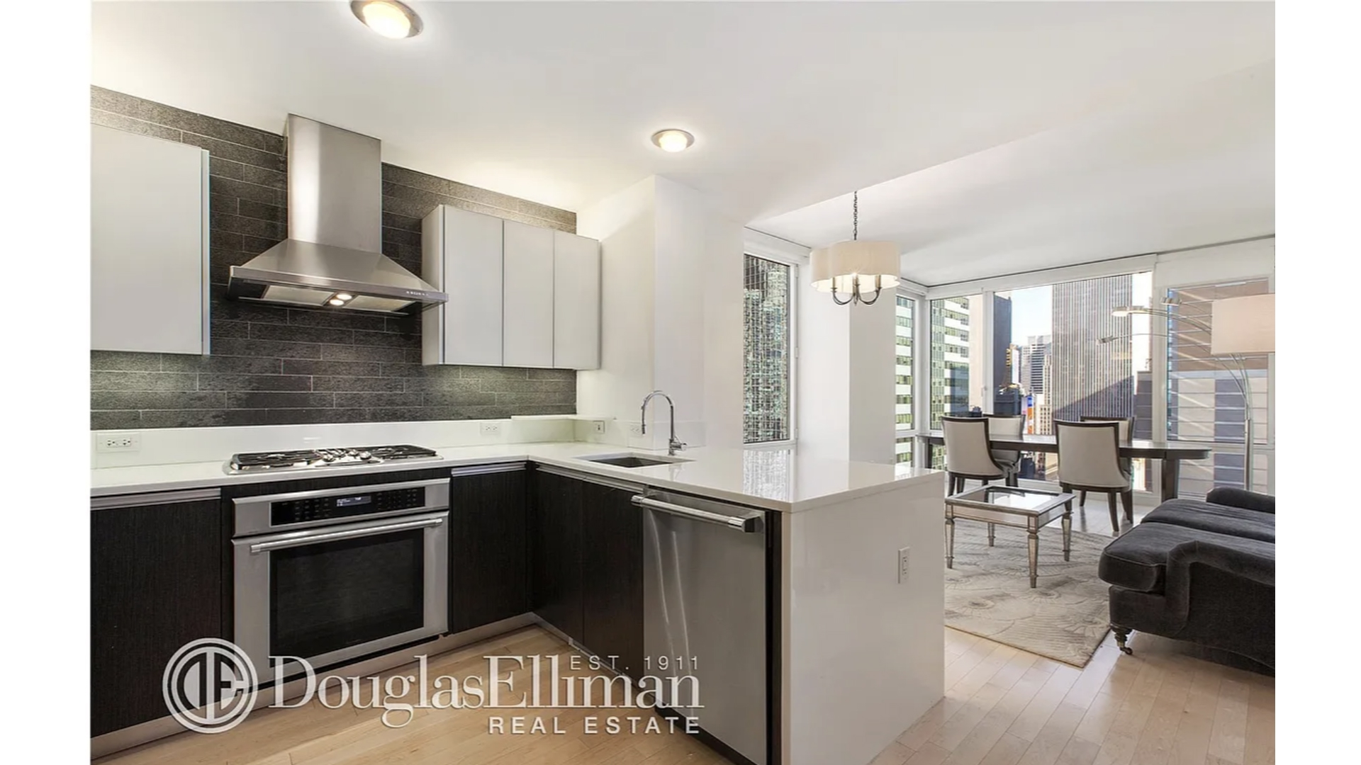 247 West 46th Street 2705 Midtown West New York NY 10036