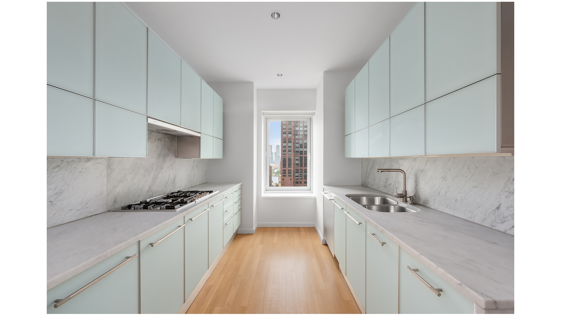 310 East 53rd Street 19A Turtle Bay New York NY 10022