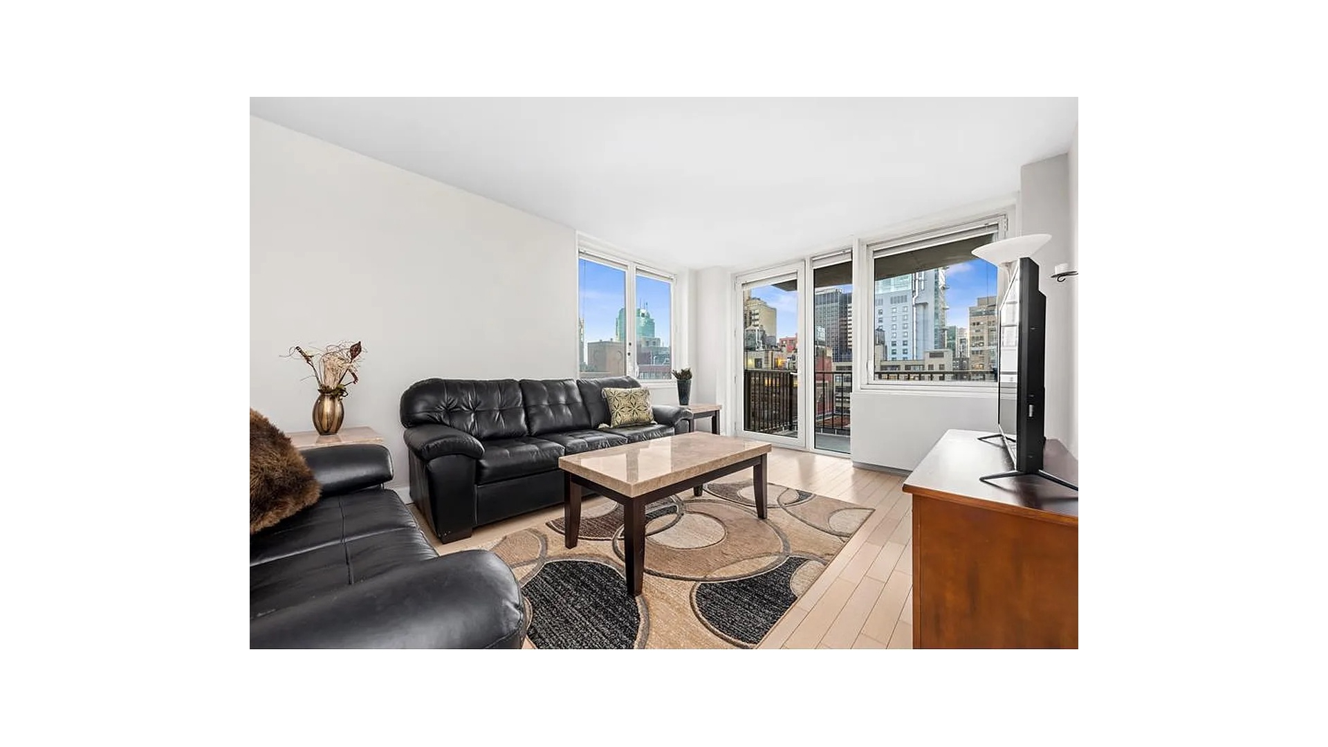 212 East 47th Street 23G Turtle Bay New York NY 10017