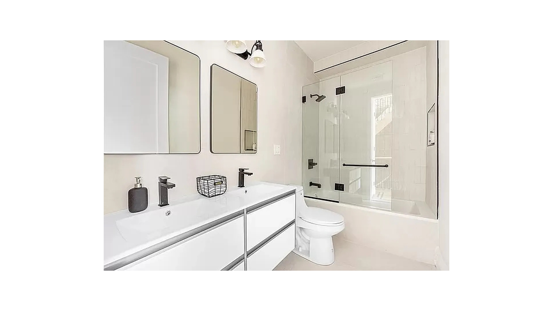 226 Macon Street TH Bedford Stuyvesant Brooklyn NY 11216