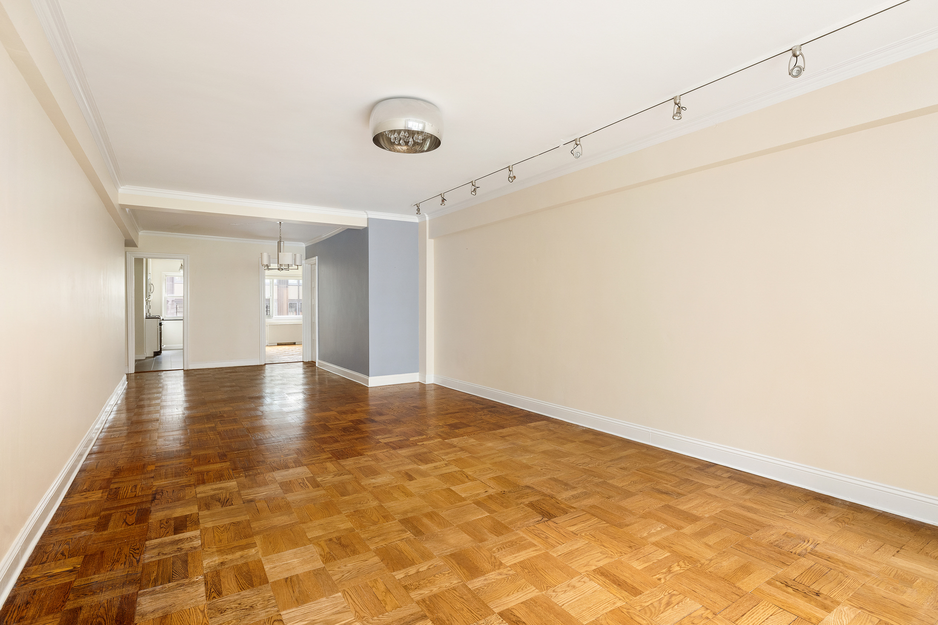345 East 56th Street 7J Sutton Place New York NY 10022