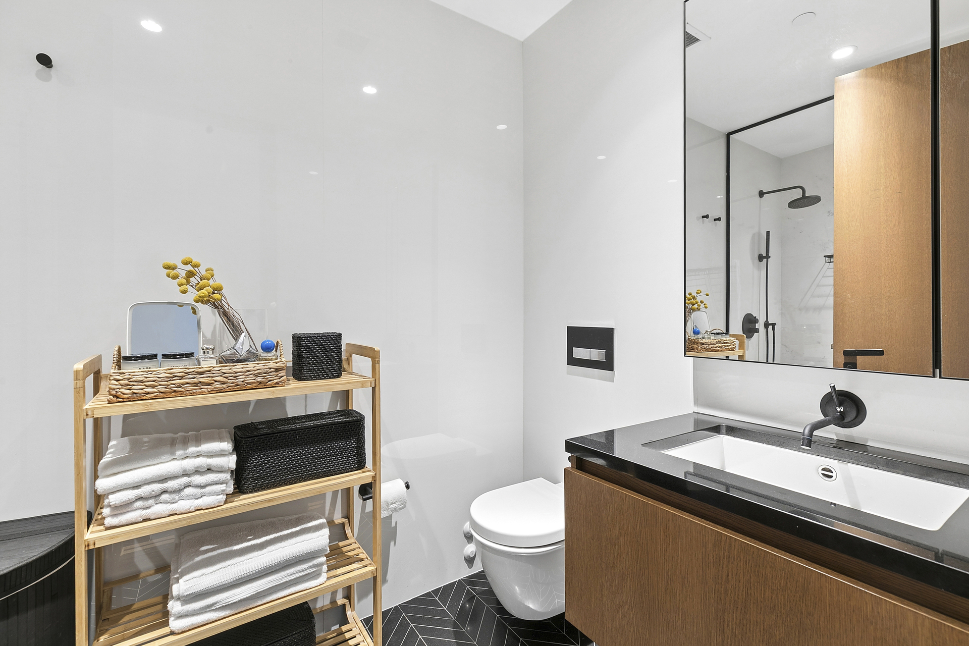 570 Broome Street 11B Soho New York NY 10013