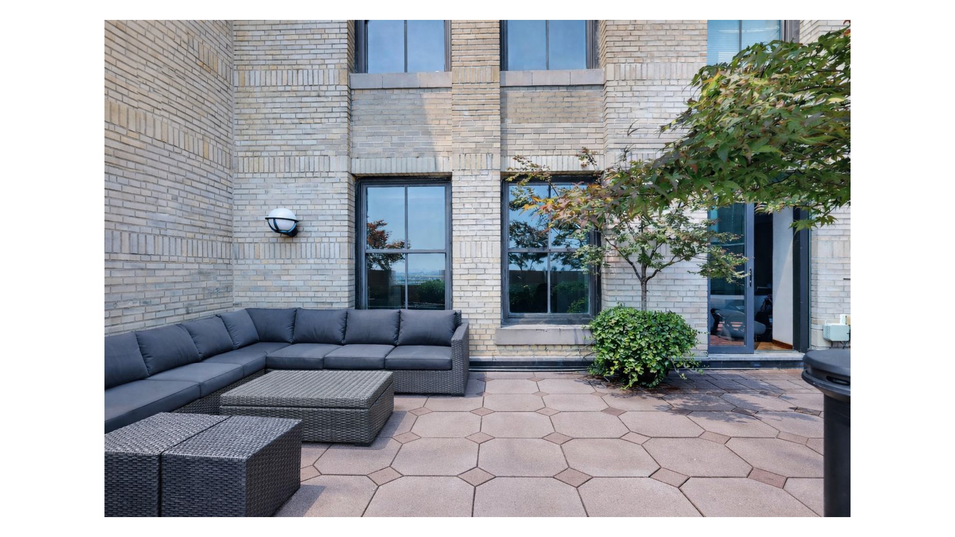 1 Hanson Place 18L Fort Greene Brooklyn NY 11217