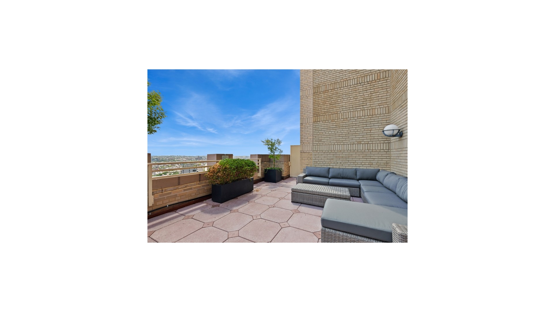 1 Hanson Place 18L Fort Greene Brooklyn NY 11217