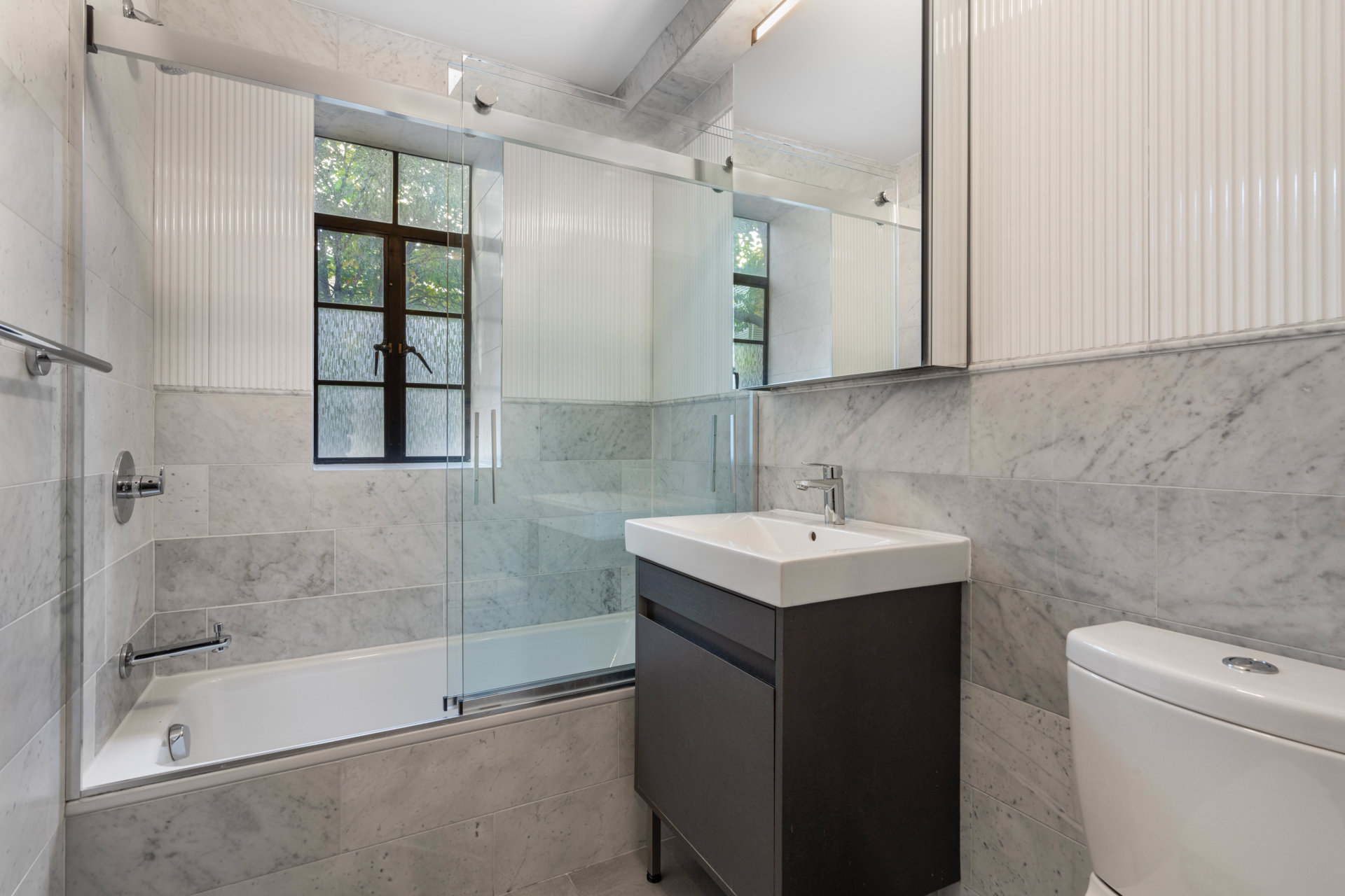 25 Monroe Place 7B Brooklyn Heights Brooklyn NY 11201