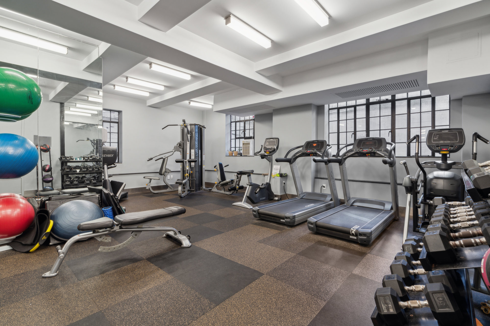 25 Monroe Place 7B Brooklyn Heights Brooklyn NY 11201