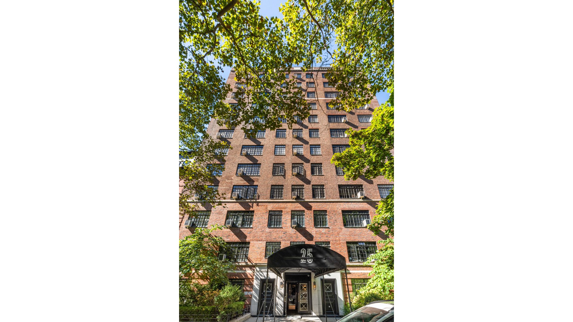 25 Monroe Place 7B Brooklyn Heights Brooklyn NY 11201