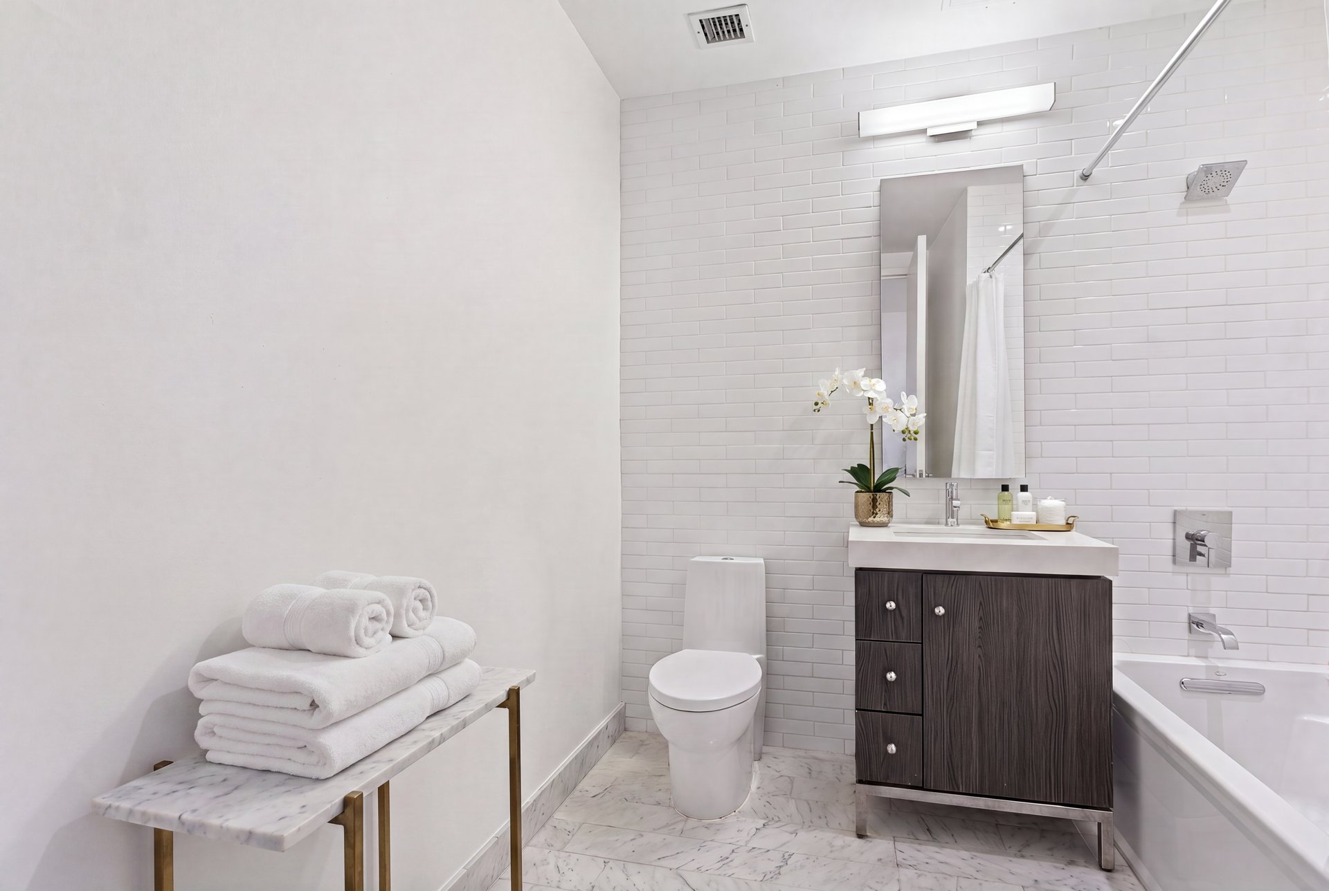 416 West 52nd Street 317 Clinton New York NY 10019