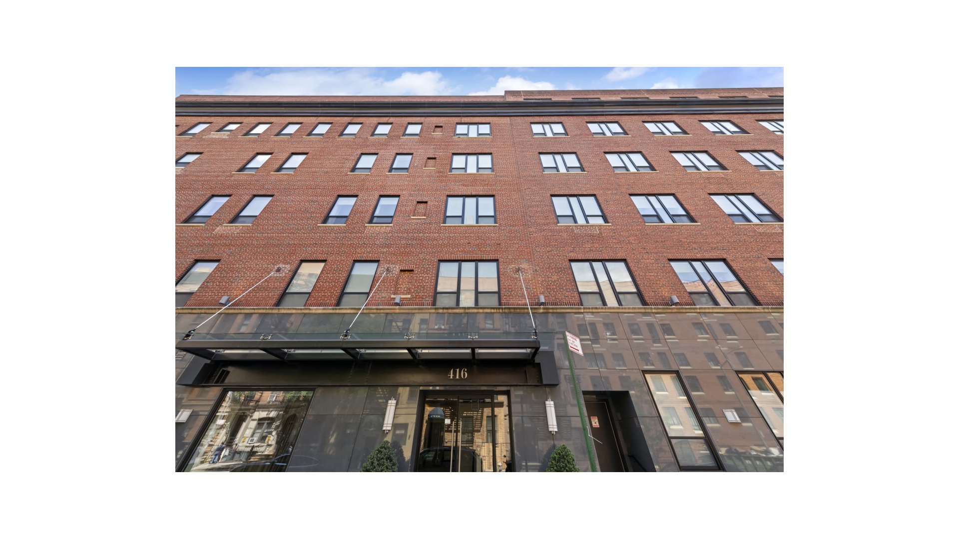 416 West 52nd Street Clinton New York NY 10019
