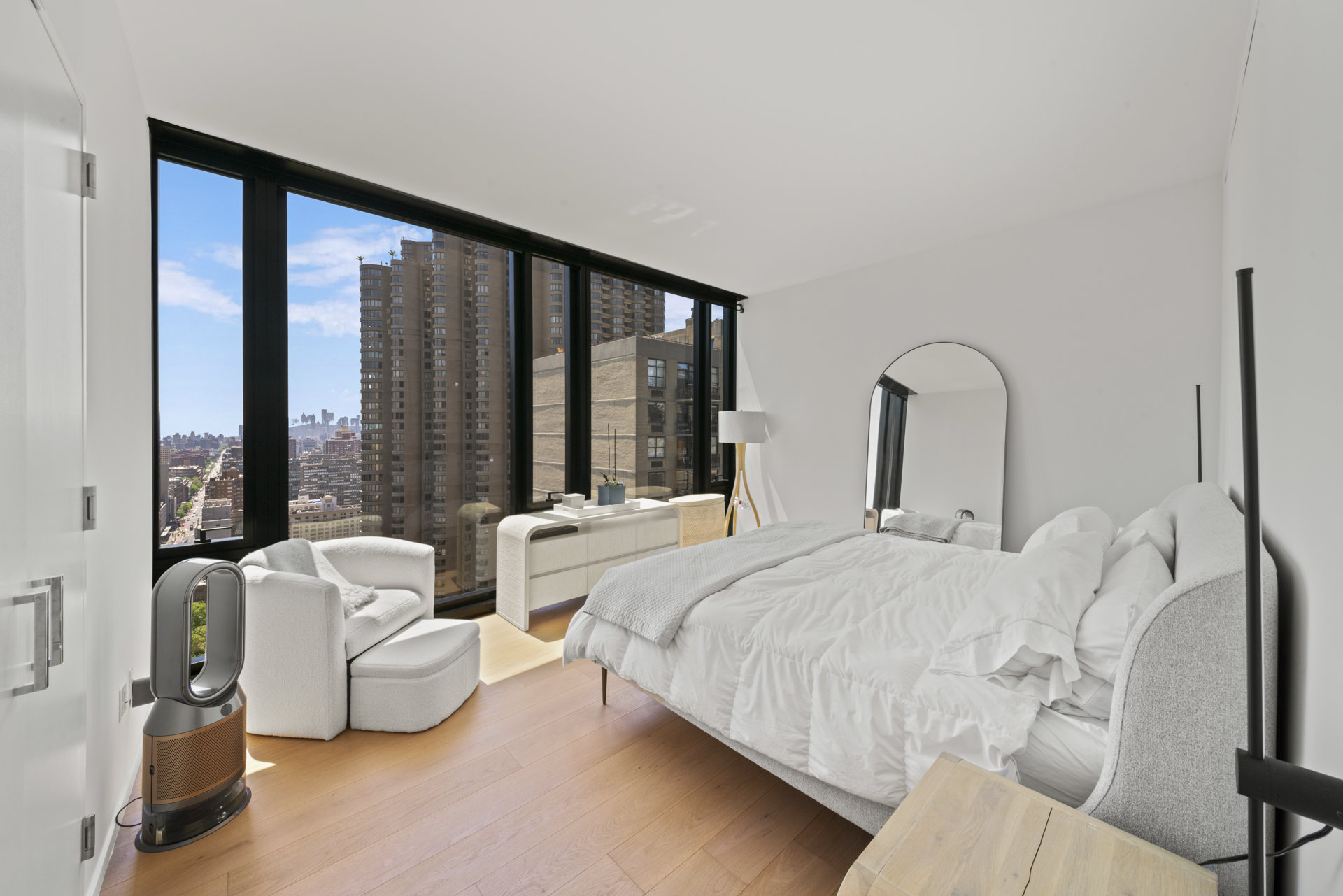 695 First Avenue 31D Murray Hill New York NY 10016