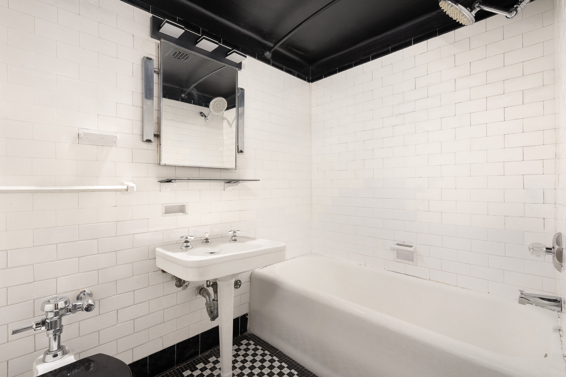 410 West 24th Street 7M Chelsea New York NY 10011