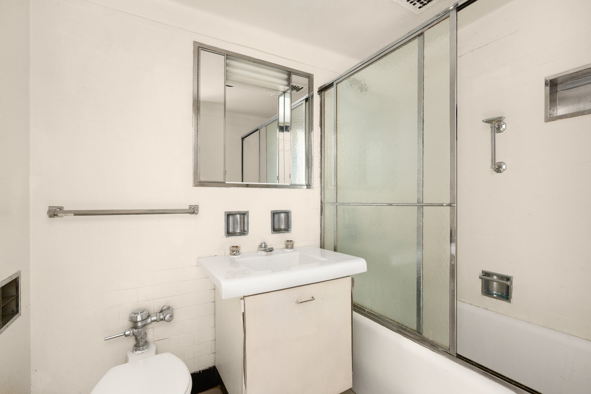 410 West 24th Street 4E Chelsea New York NY 10011