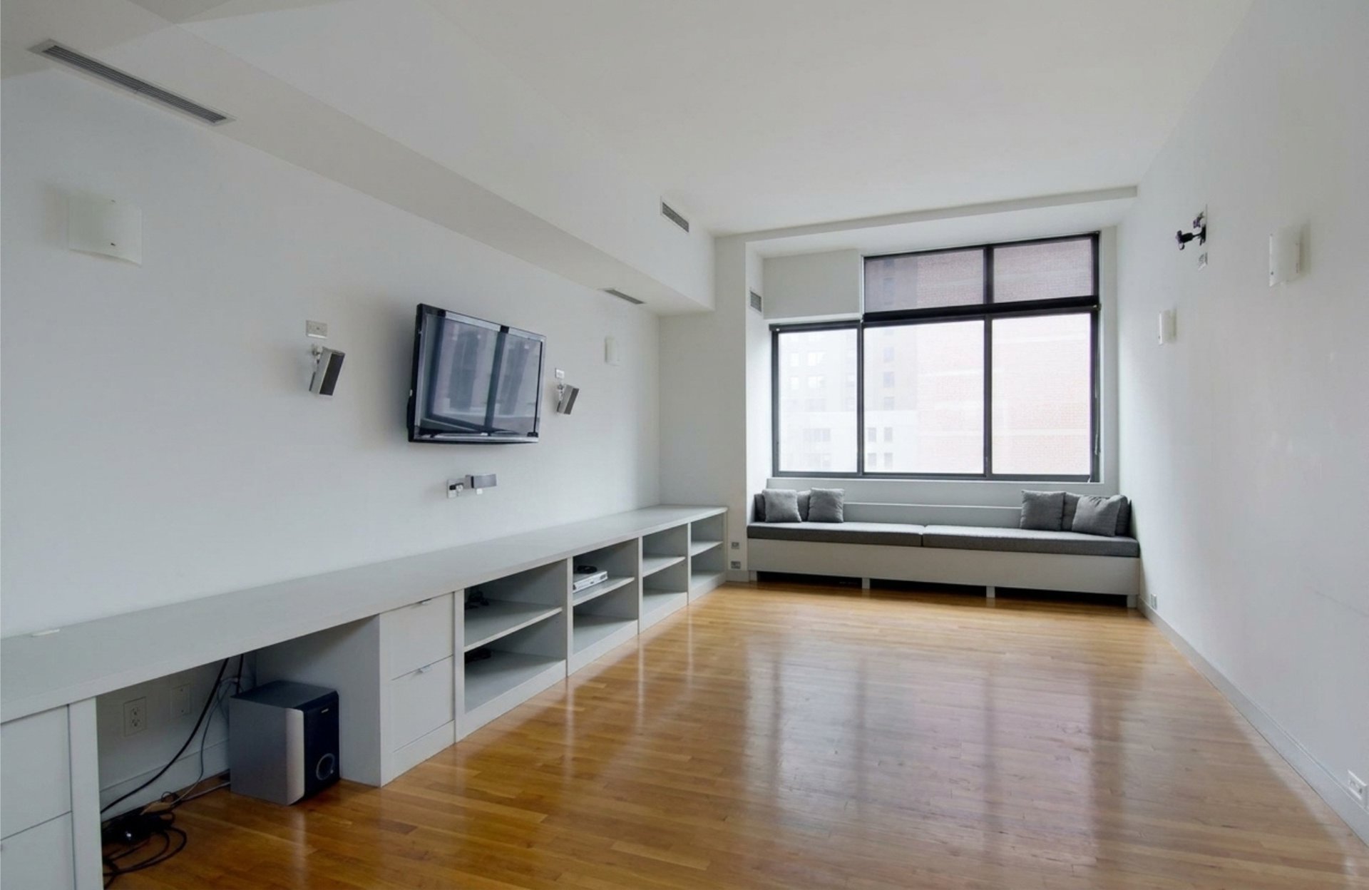 372 Fifth Avenue 8J Midtown West New York NY 10018