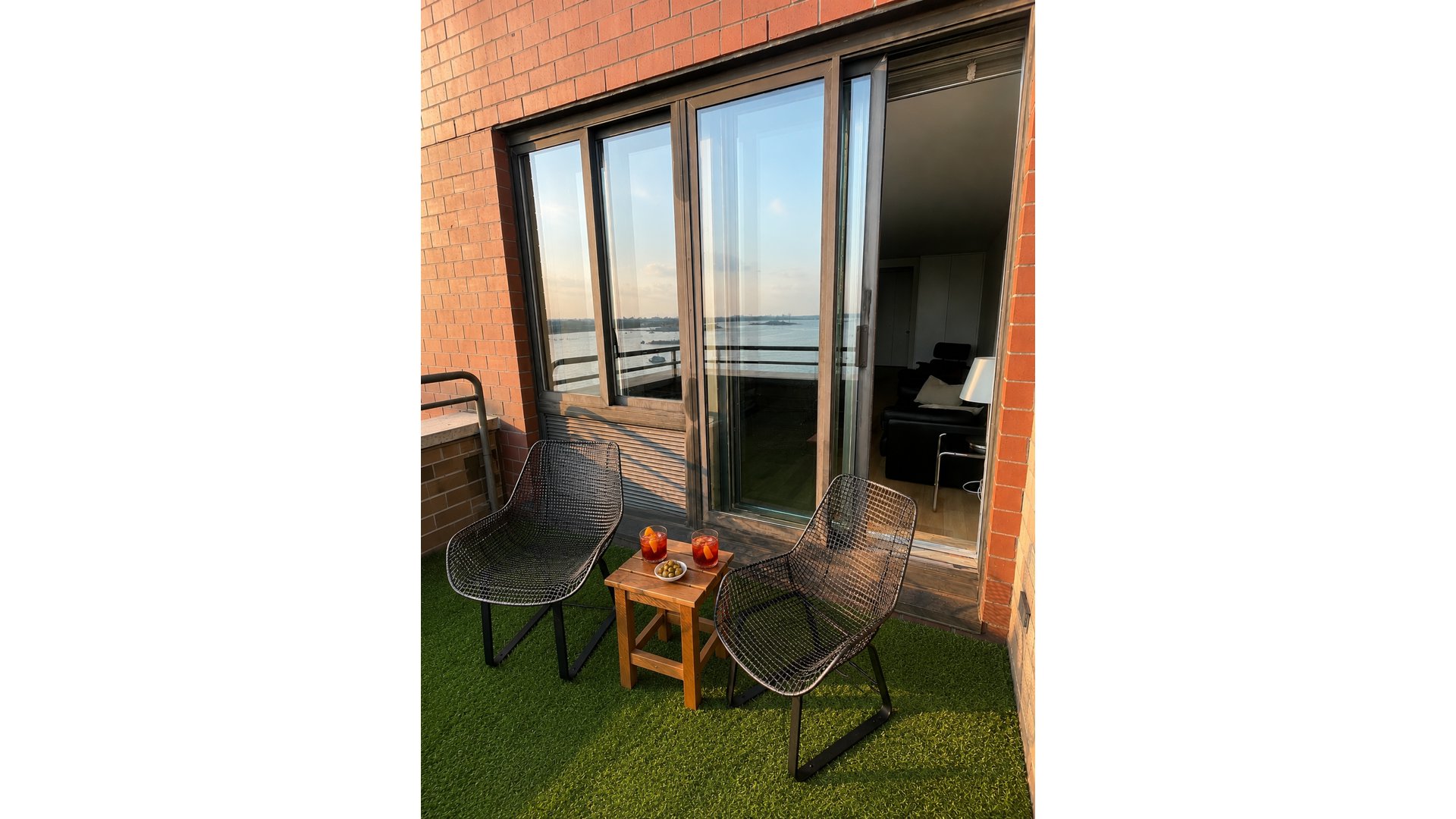 200 Rector Place 26G Battery Park City New York NY 10280