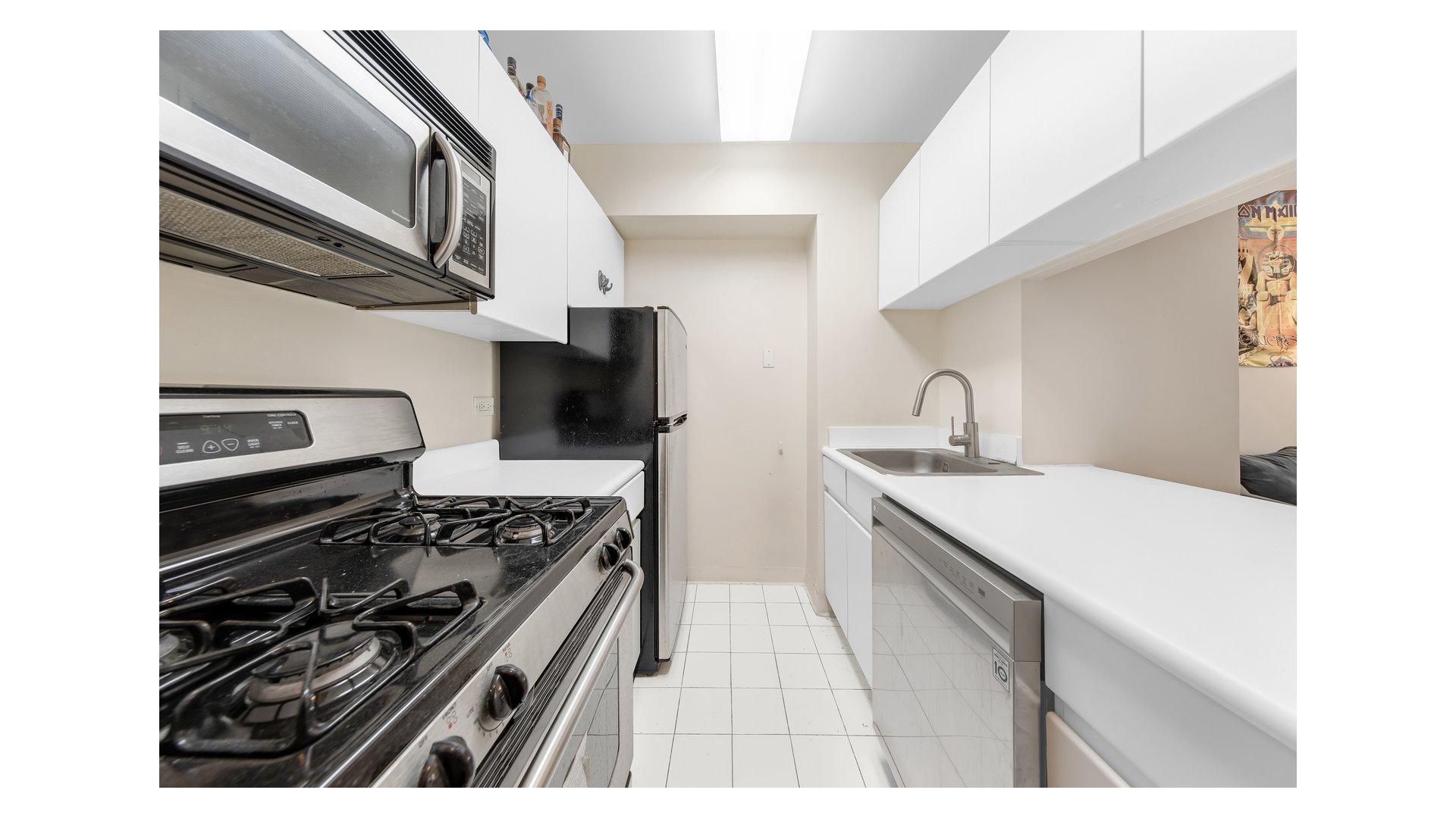 250 East 40th Street 18C Murray Hill New York NY 10016