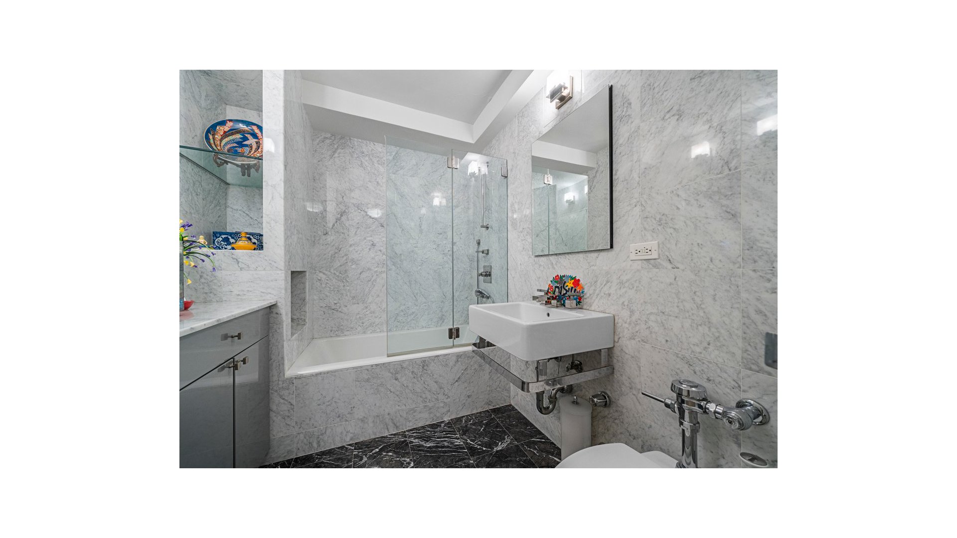2575 Palisade Avenue 12AB Spuyten Duyvil Bronx NY 10463