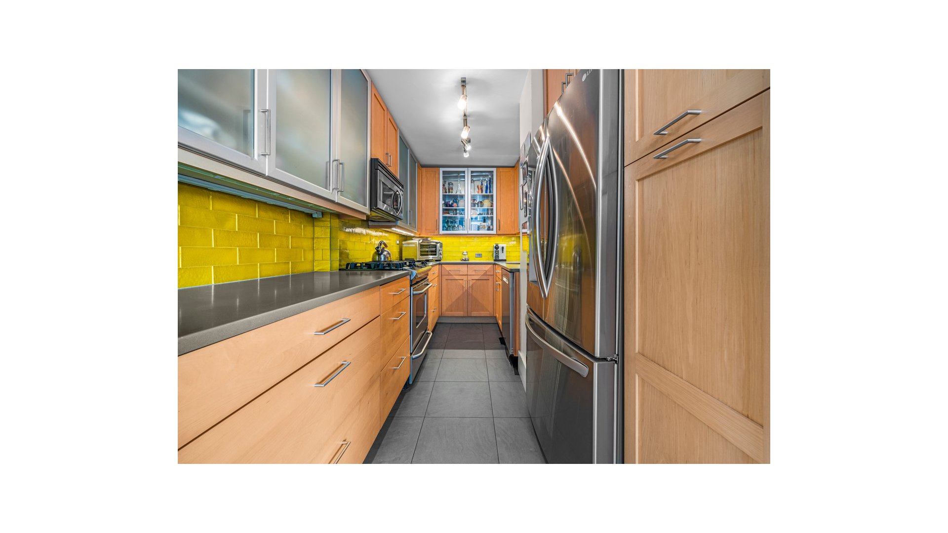 2575 Palisade Avenue 12AB Spuyten Duyvil Bronx NY 10463