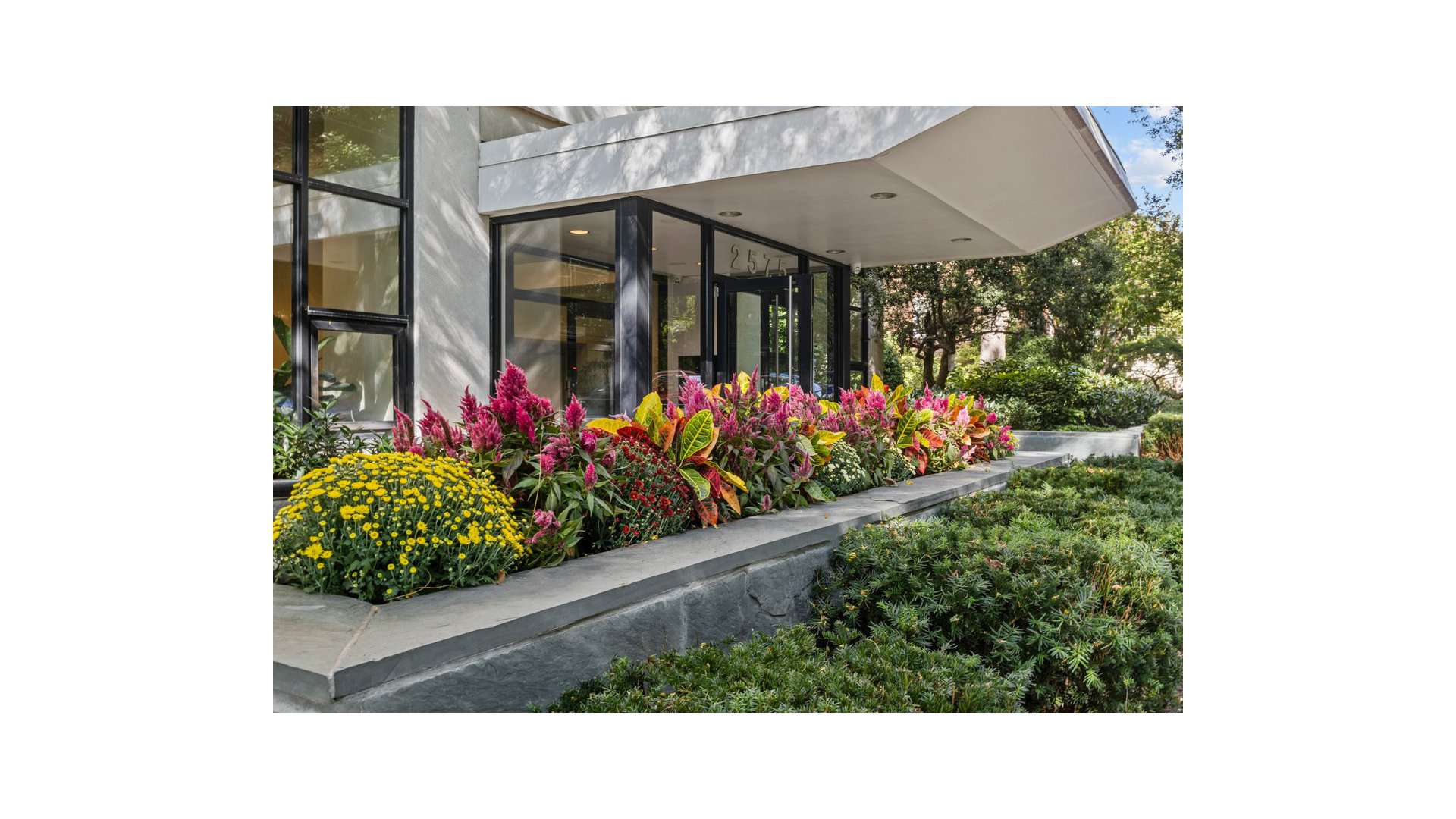 2575 Palisade Avenue 12AB Spuyten Duyvil Bronx NY 10463