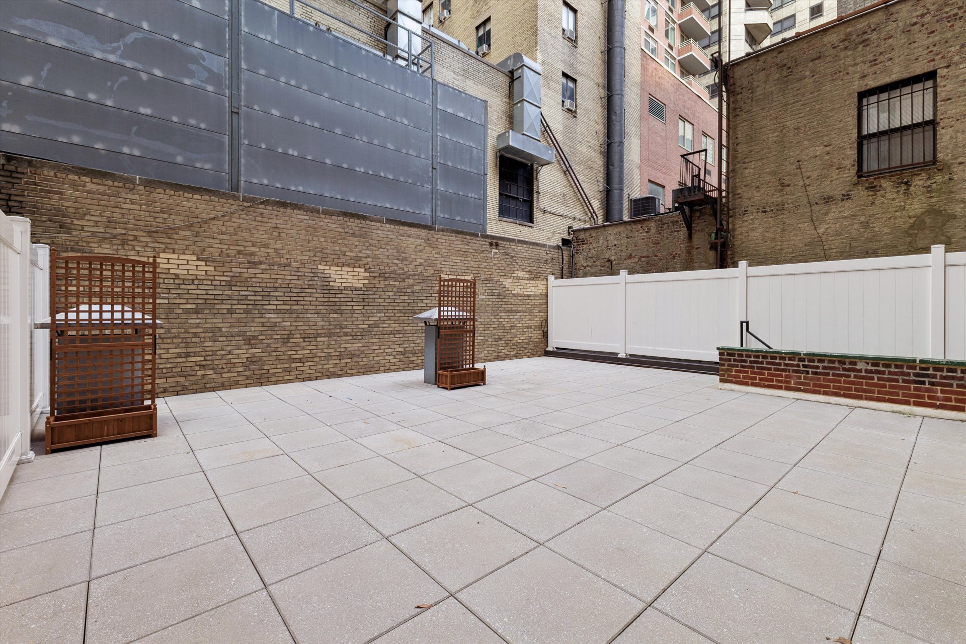 225 East 46th Street 1B Turtle Bay New York NY 10017
