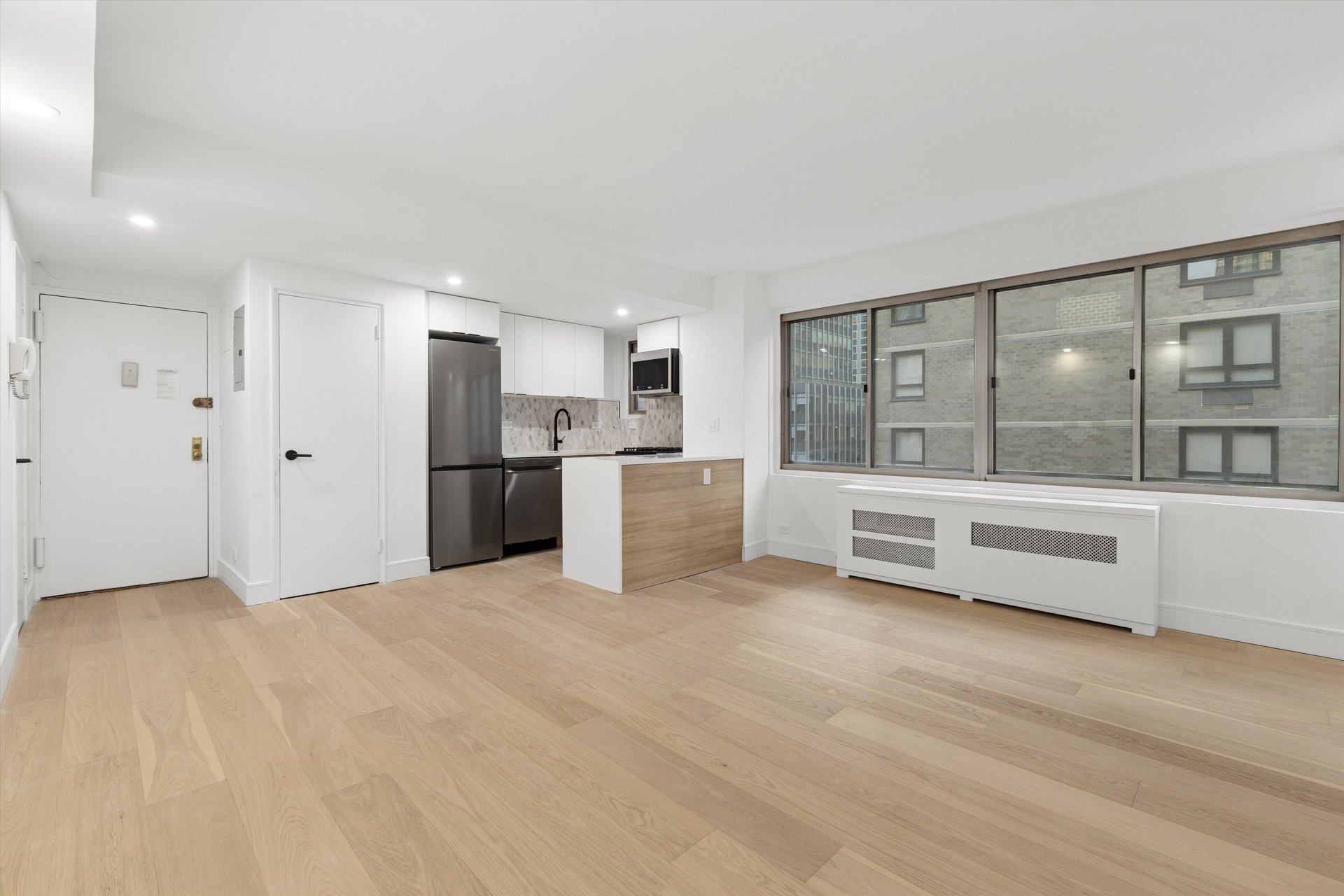 225 East 46th Street 12H Turtle Bay New York NY 10017