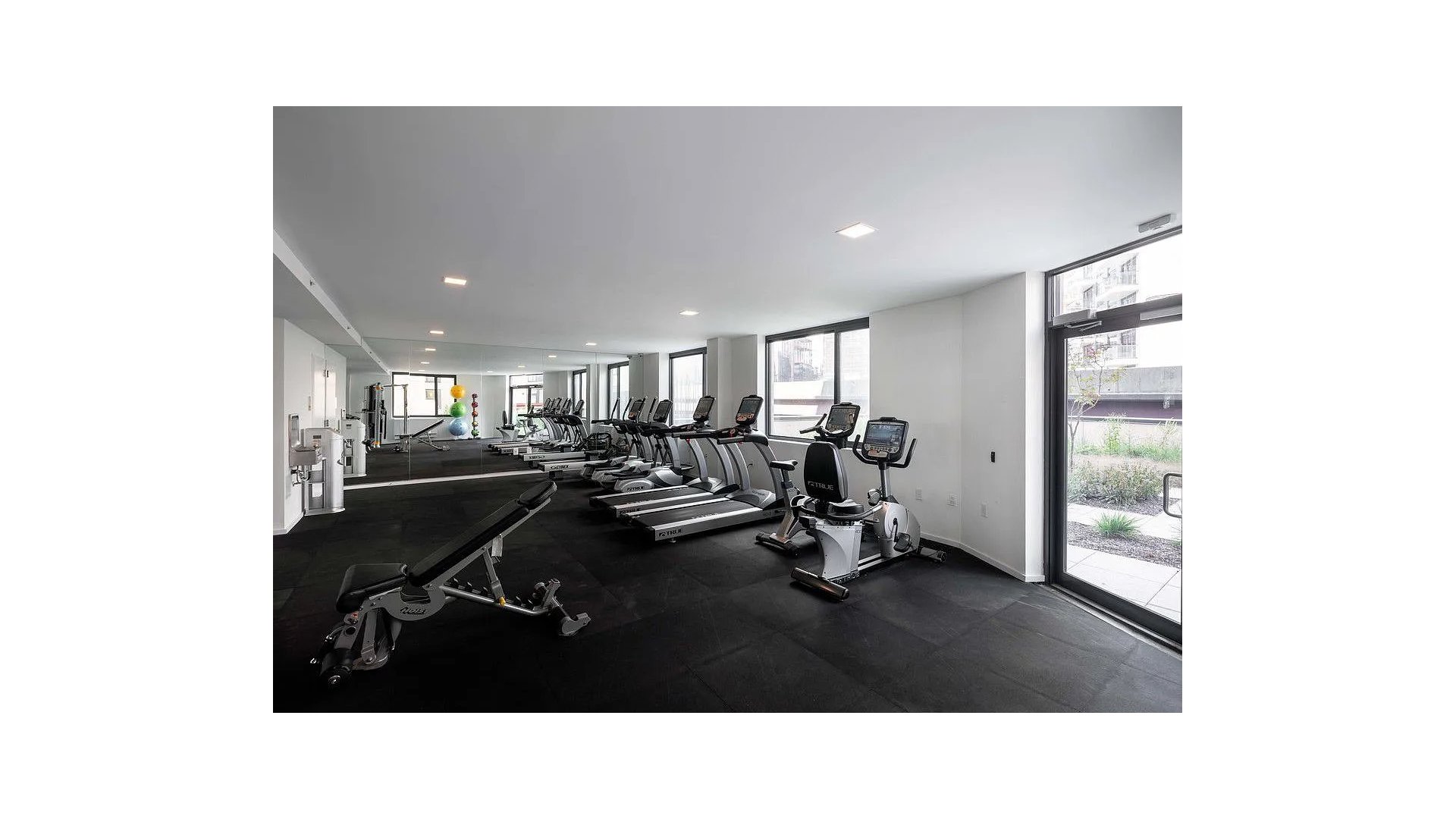 25-21 43rd Avenue 802 Long Island City Queens NY 11101